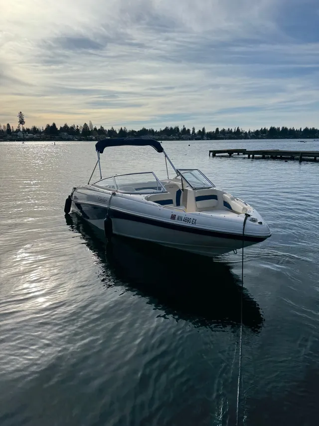 Rent a Rinker Boats bow rider in Renton, WA near me