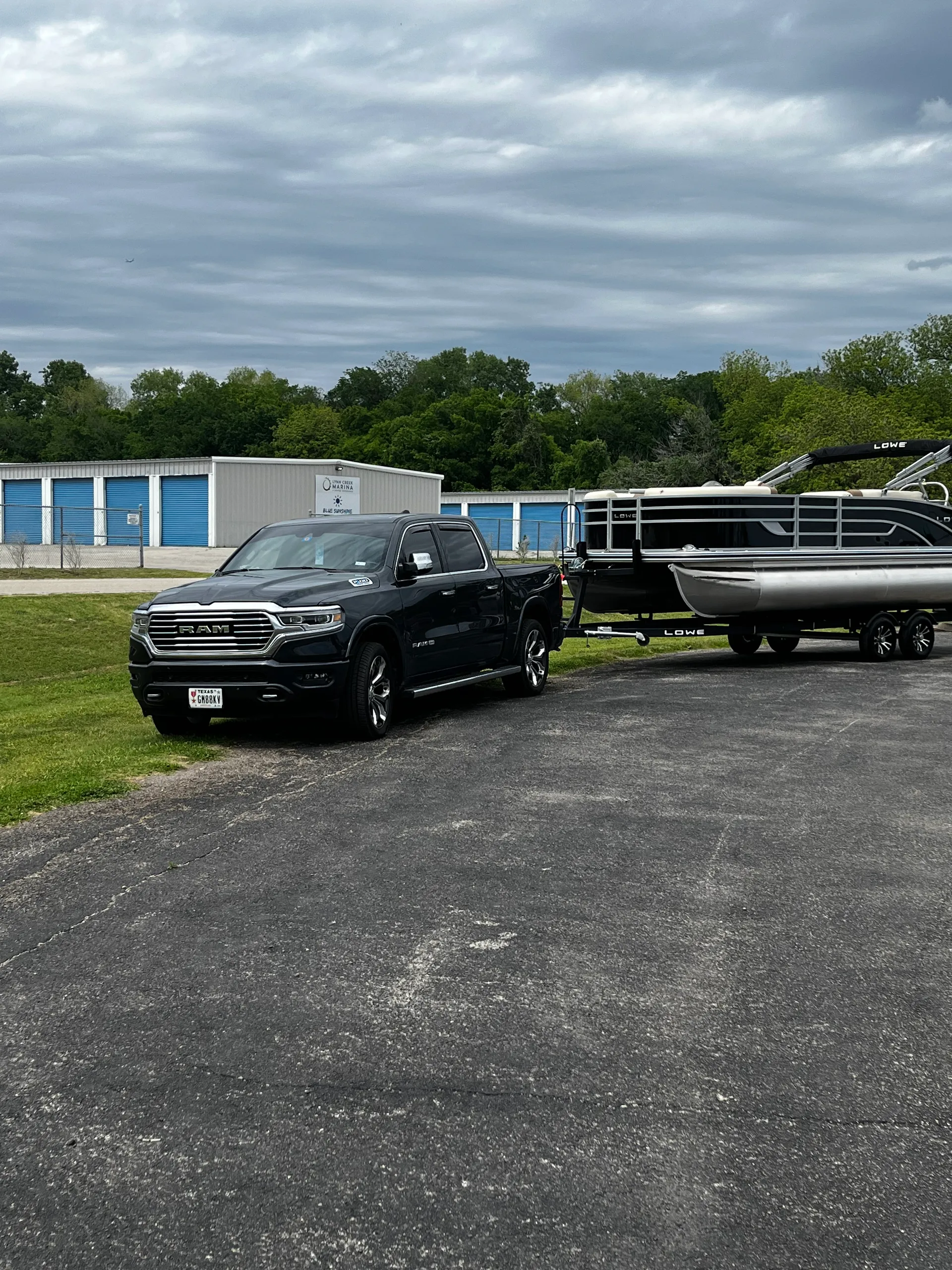 LOWE PONTOONS SF212 in Grand Prairie, TX — photo 3