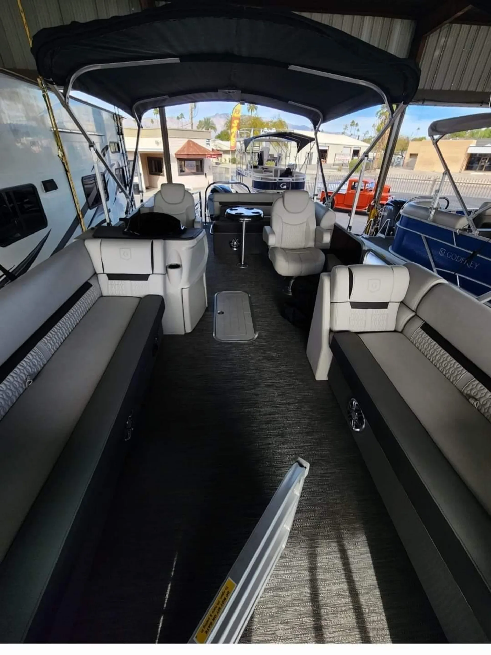 GODFREY MARINE SWEETWATER 2286 SFL IMPACT PLUS in Sun City, AZ — photo 4