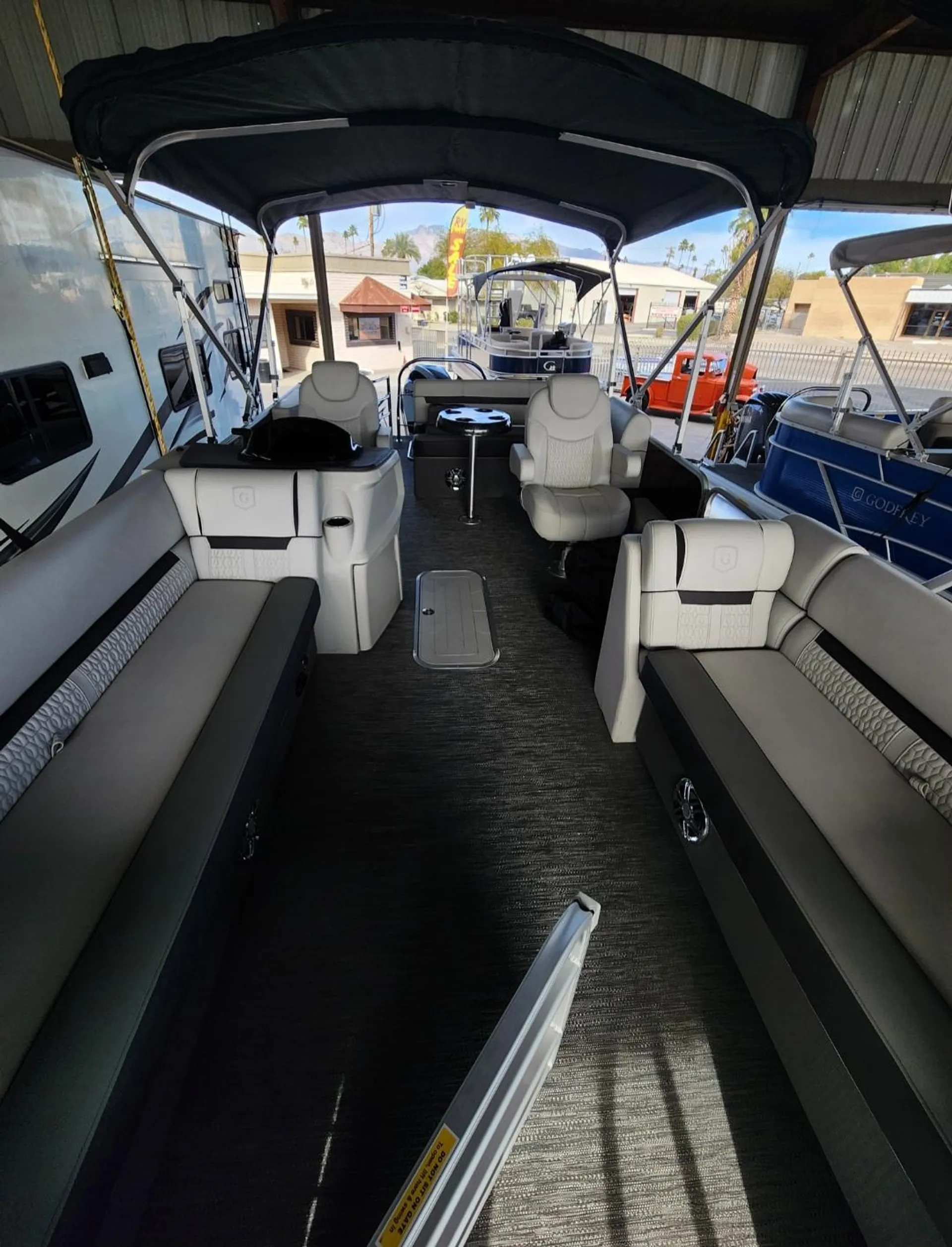 GODFREY MARINE SWEETWATER 2286 SFL IMPACT PLUS in Sun City, AZ — photo 5