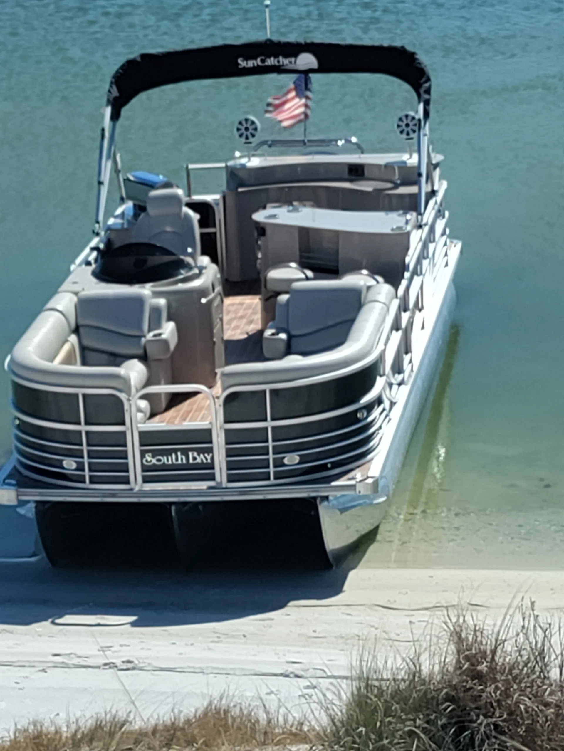 SaltH2oTherapy Luxury Performance Tri-toon with Local Captain