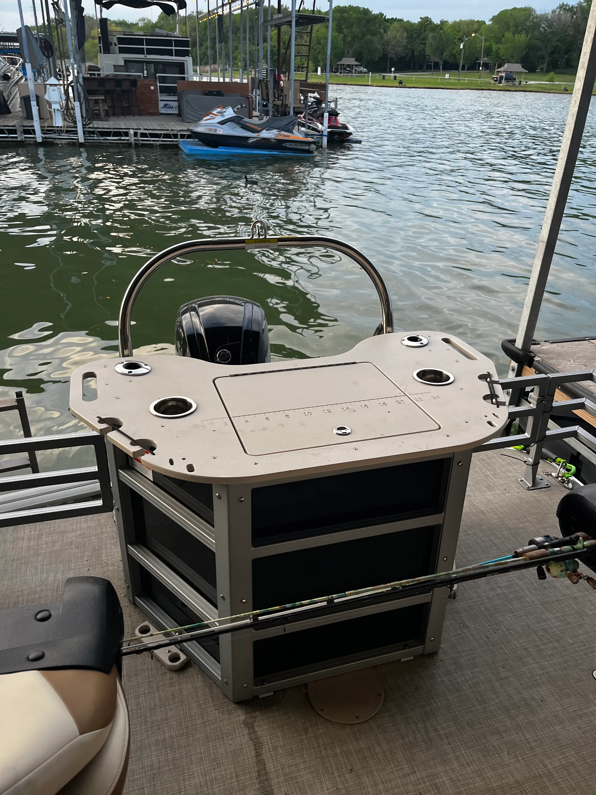 LOWE PONTOONS SF212 in Grand Prairie, TX — photo 10