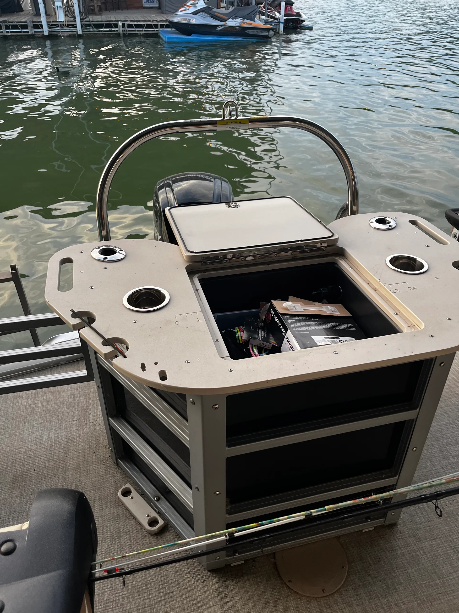 LOWE PONTOONS SF212 in Grand Prairie, TX — photo 9