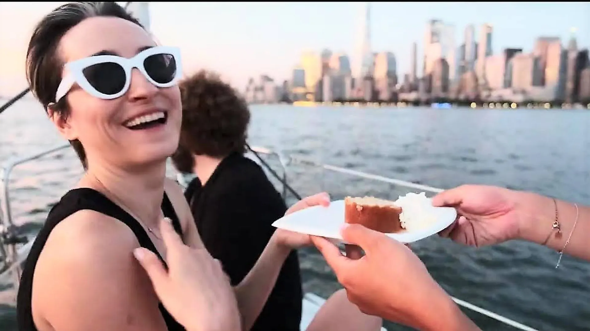 #1 Manhattan Sailing! Champagne &amp; Catering Service, Captain &amp; Crew