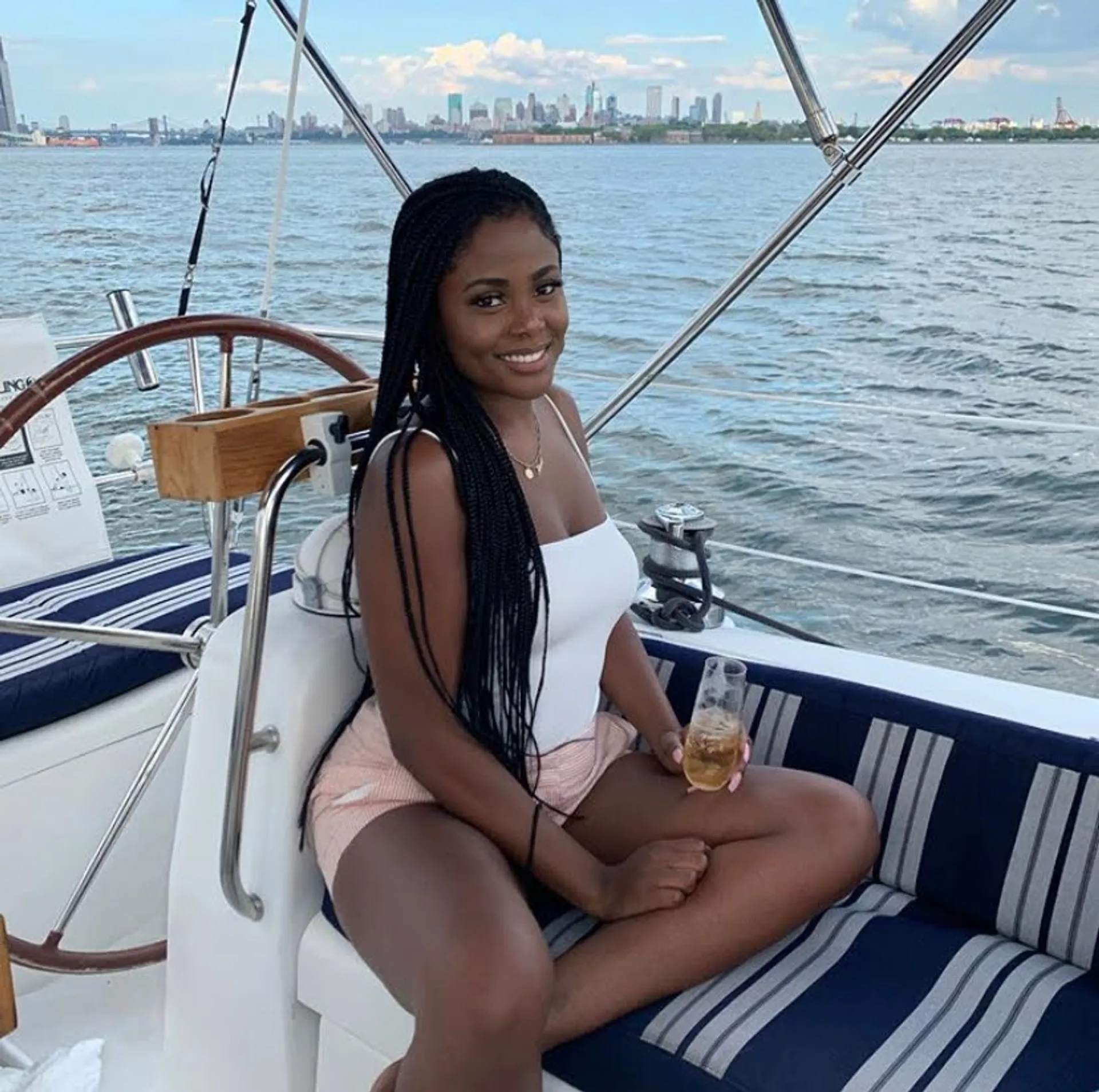 #1 Manhattan Sailing! Champagne &amp; Catering Service, Captain &amp; Crew