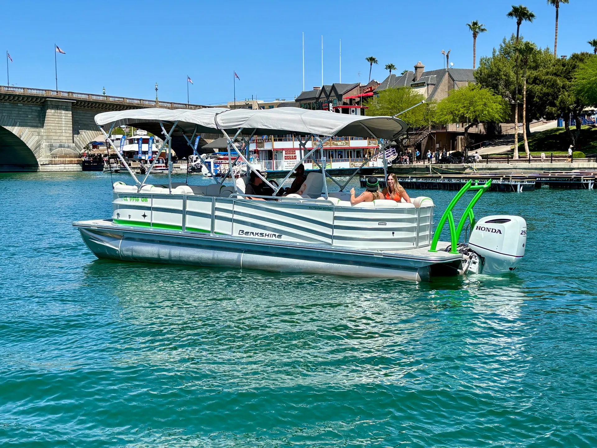 BERKSHIRE PONTOONS 253RFX PREMIUM BP3 TRI-TUBE in Lake Havasu City, AZ