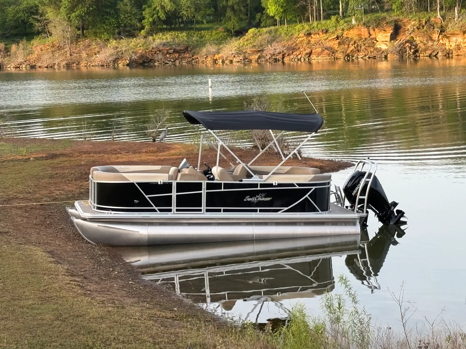 Fun In The Sun Tritoon/Pontoon