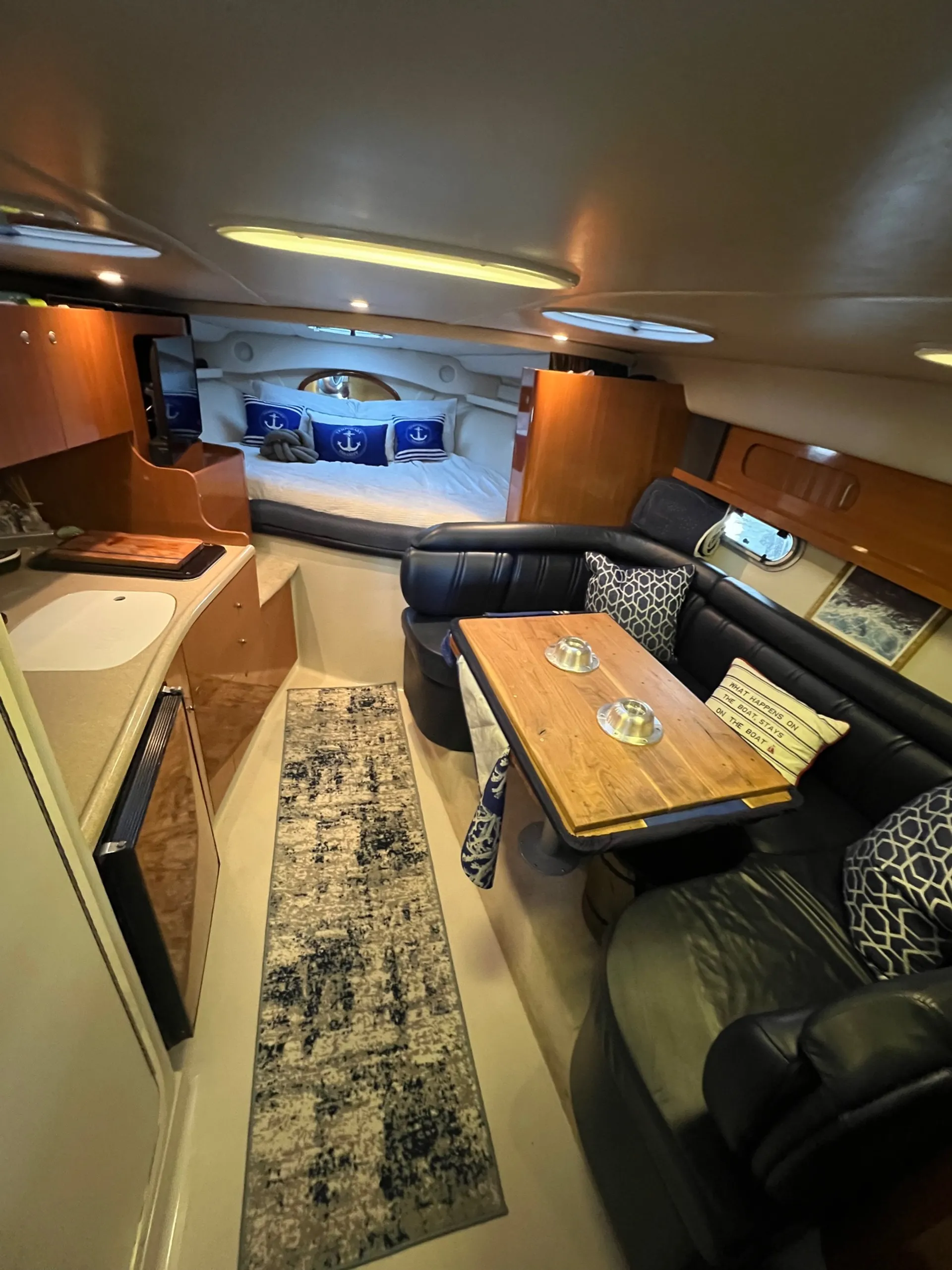 Enjoy the spring on the water in luxury and style! 