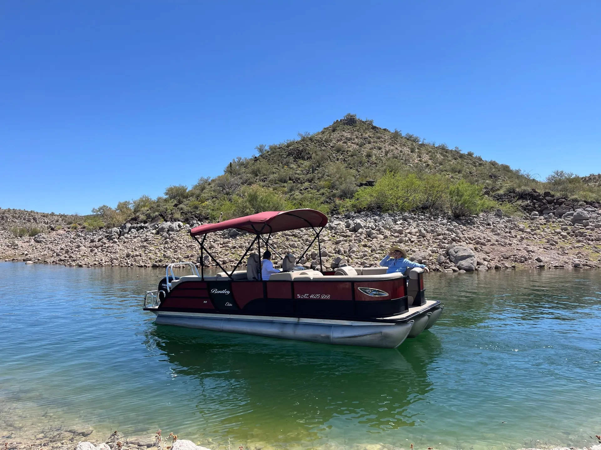 Float Like a VIP on our Bentley -Your Exclusive Lake Pleasant Retreat!