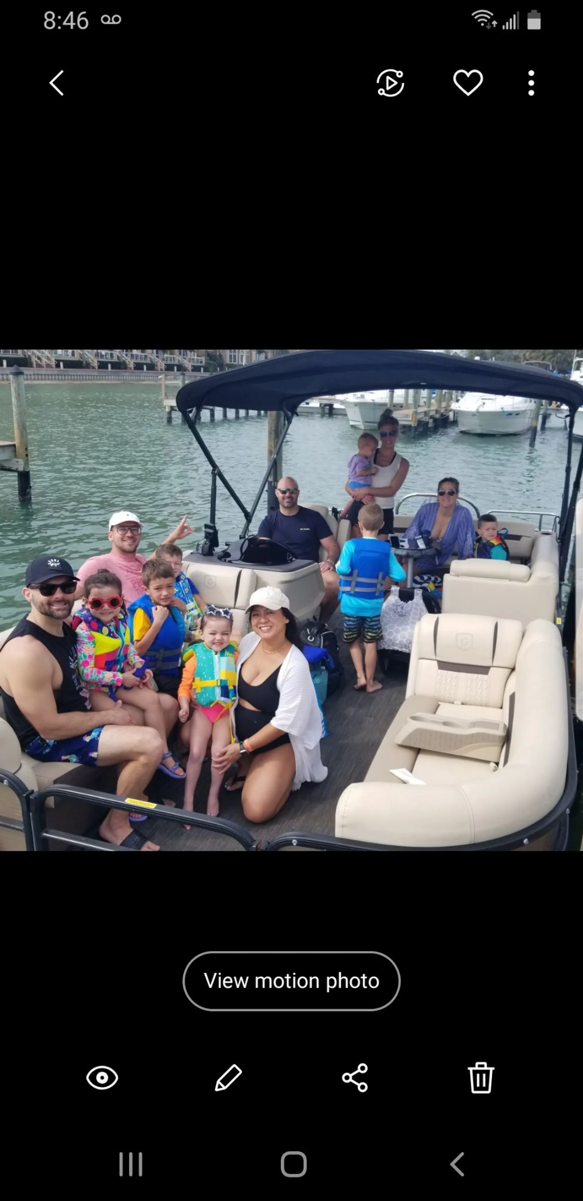 Newer 22 foot luxury pontoon 