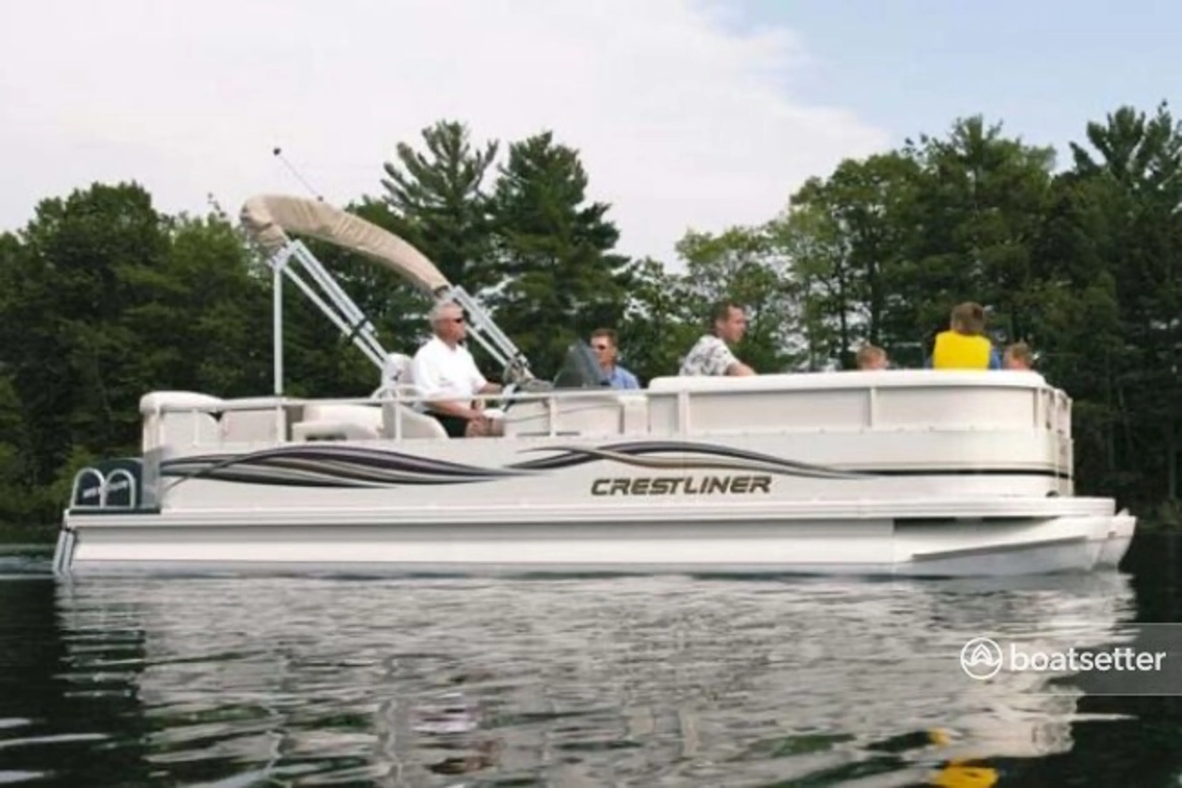 Rent a Crest Pontoons 20 Crest II LE in Lakewood, CA on Boatsetter