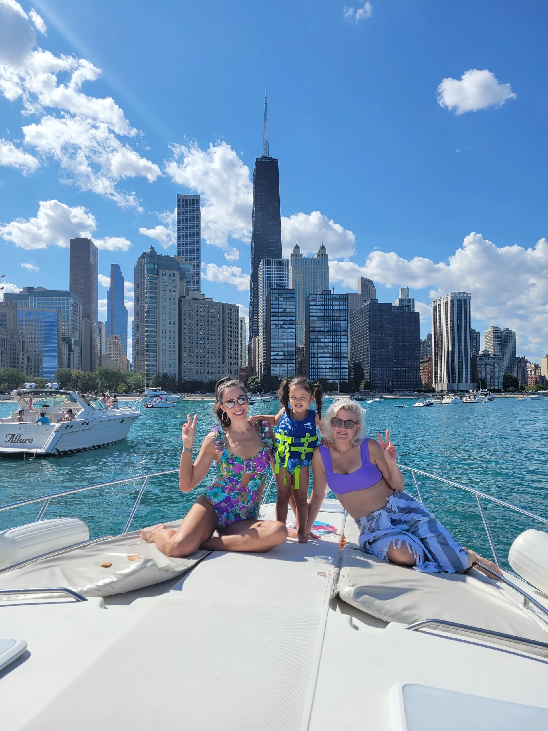 Spacious Immaculate 41' Formula Performance Cruiser