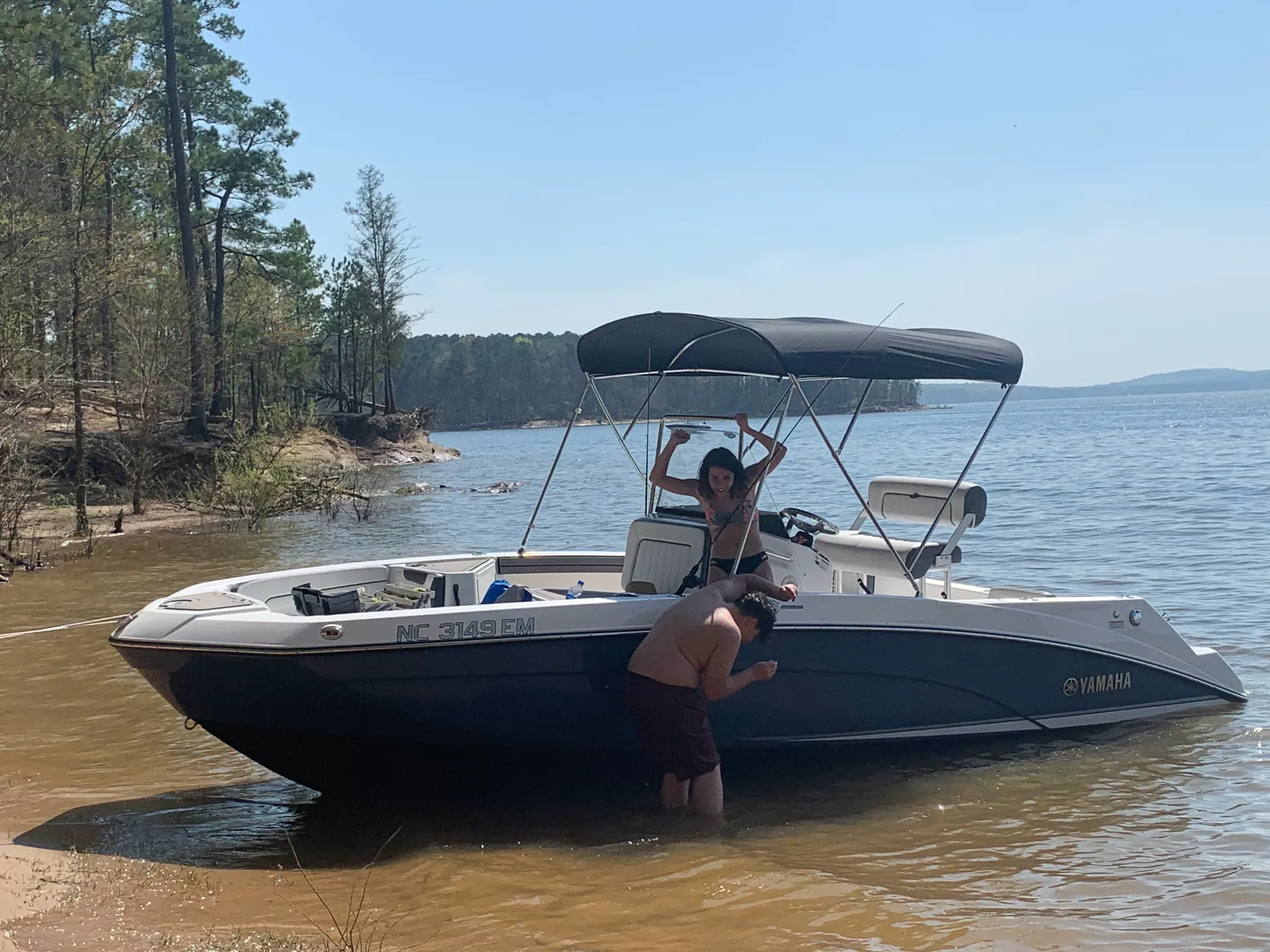 Yamaha 210 FSH Deluxe in Raeford, NC — photo 2