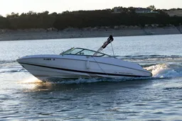 20ft Regal Bowrider For Amazing Memories on Lake Travis boat photo