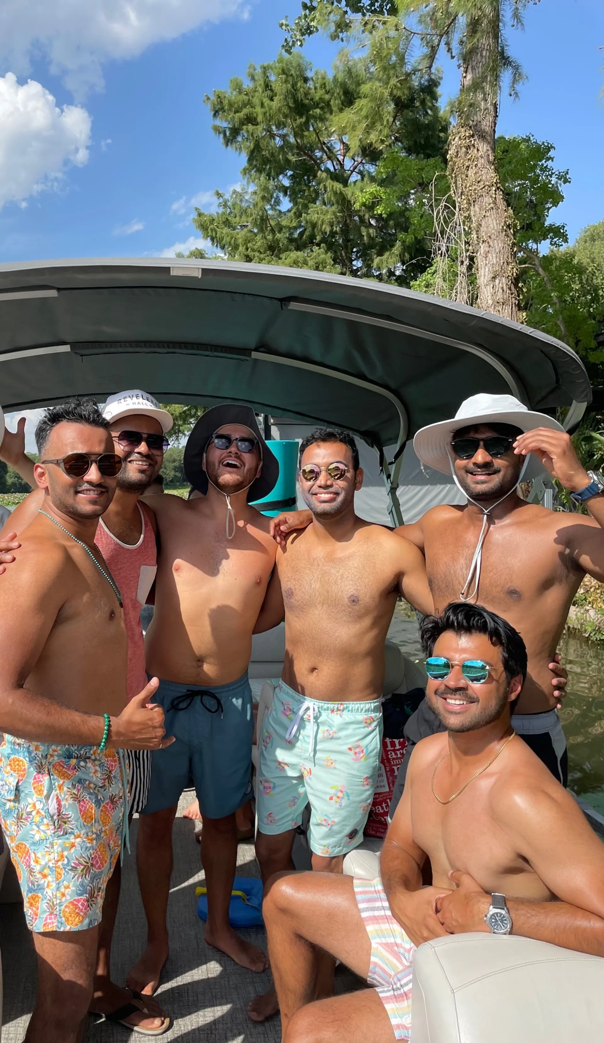 luxury Avalon pontoon Boat Cruise! Perfect for parties/families🎊🥂☀️