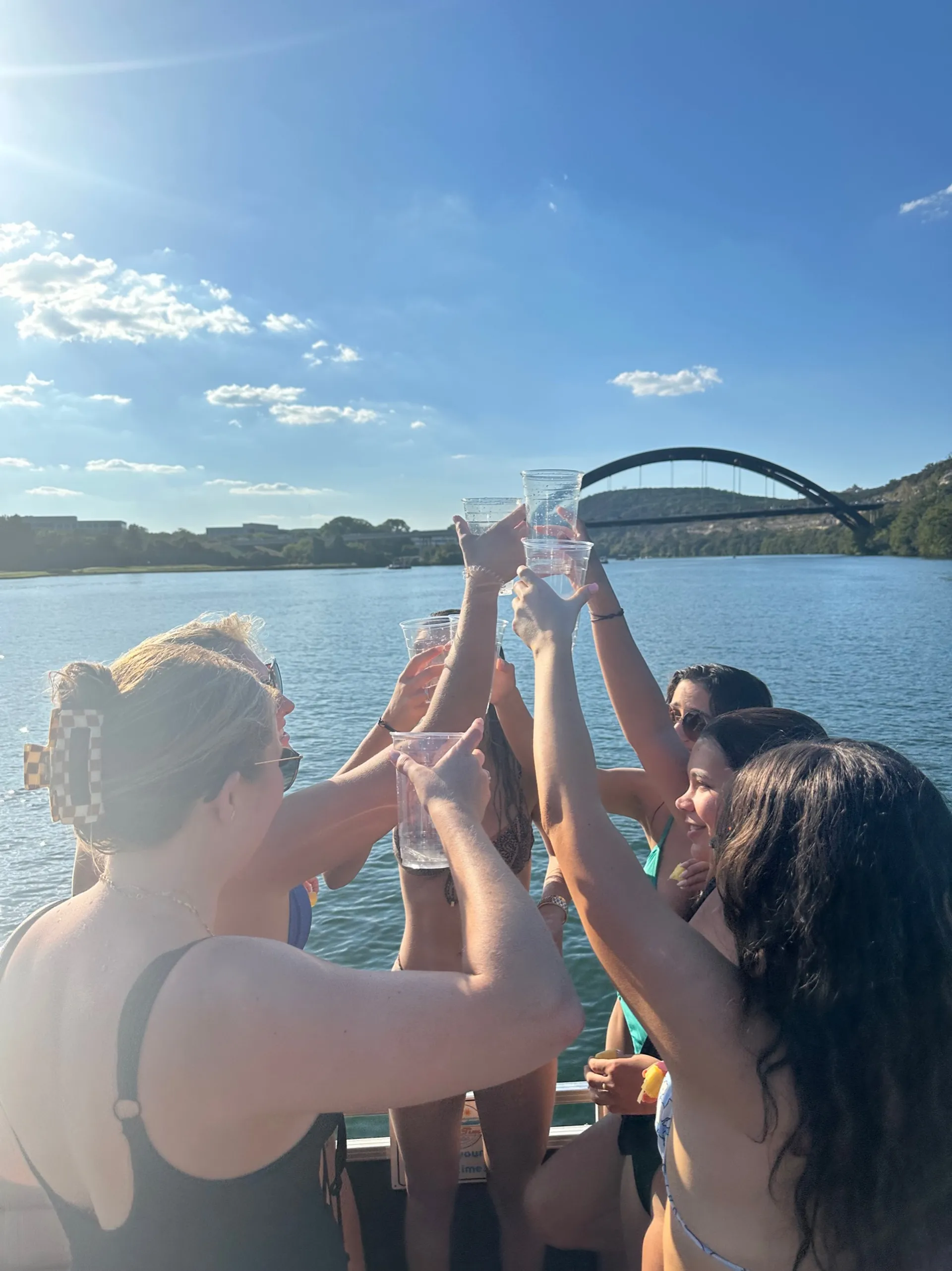 luxury Avalon pontoon Boat Cruise! Perfect for parties/families🎊🥂☀️