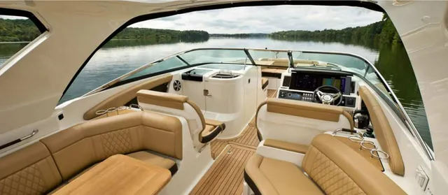 Rent a Sea Ray Boats motor yacht in Washington, DC near me