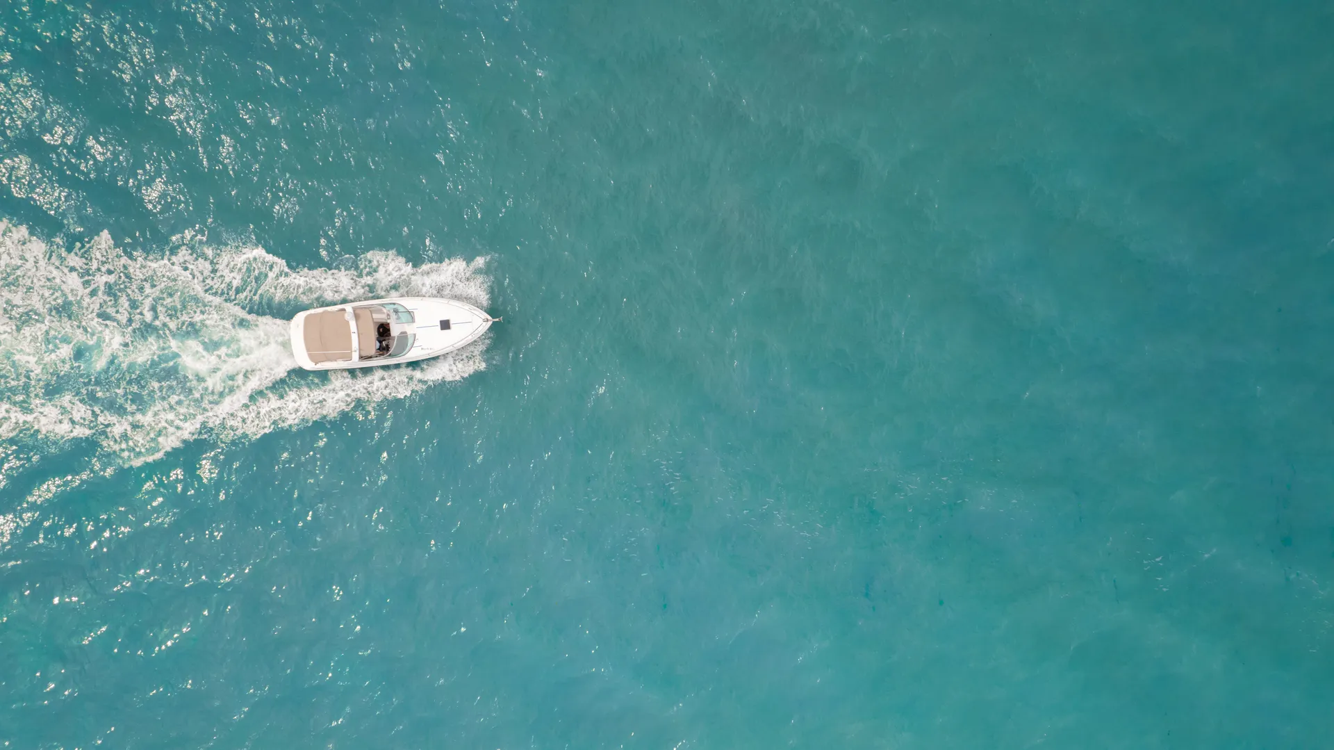 Rinker Boats 280 Express Cruiser in Fort Myers, FL — photo 6