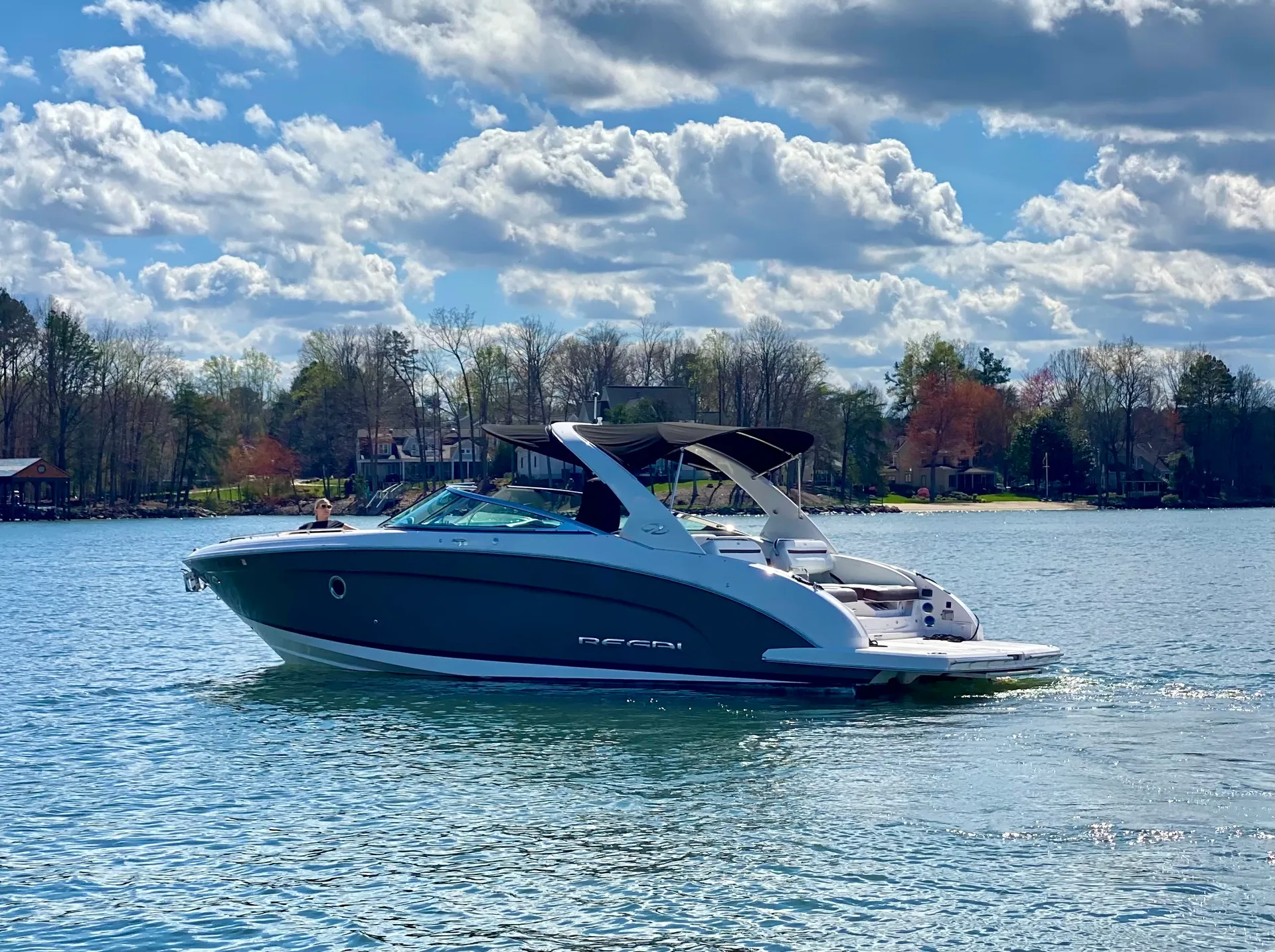 32FT ALL-INCLUSIVE YACHT (CAPTAINED) - LAKE NORMAN