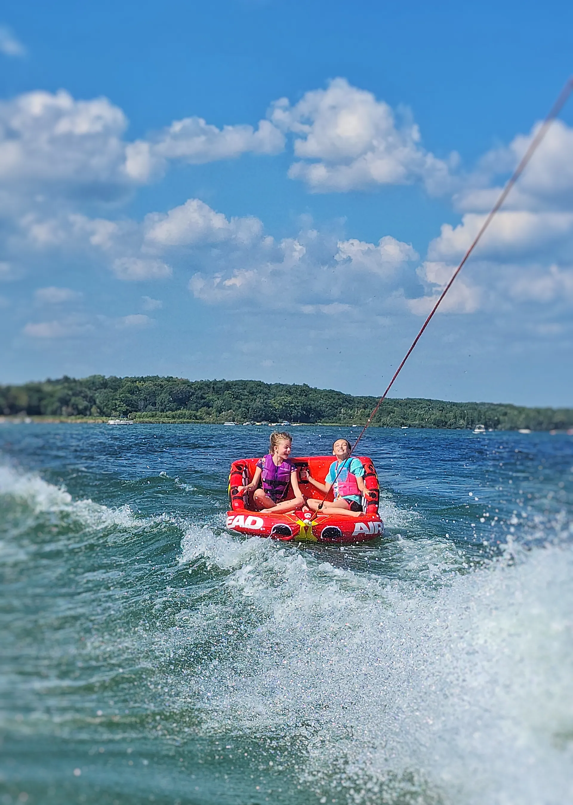 Experience Lake Country's GREEN GOBBLE'N: WI Surfing Action!