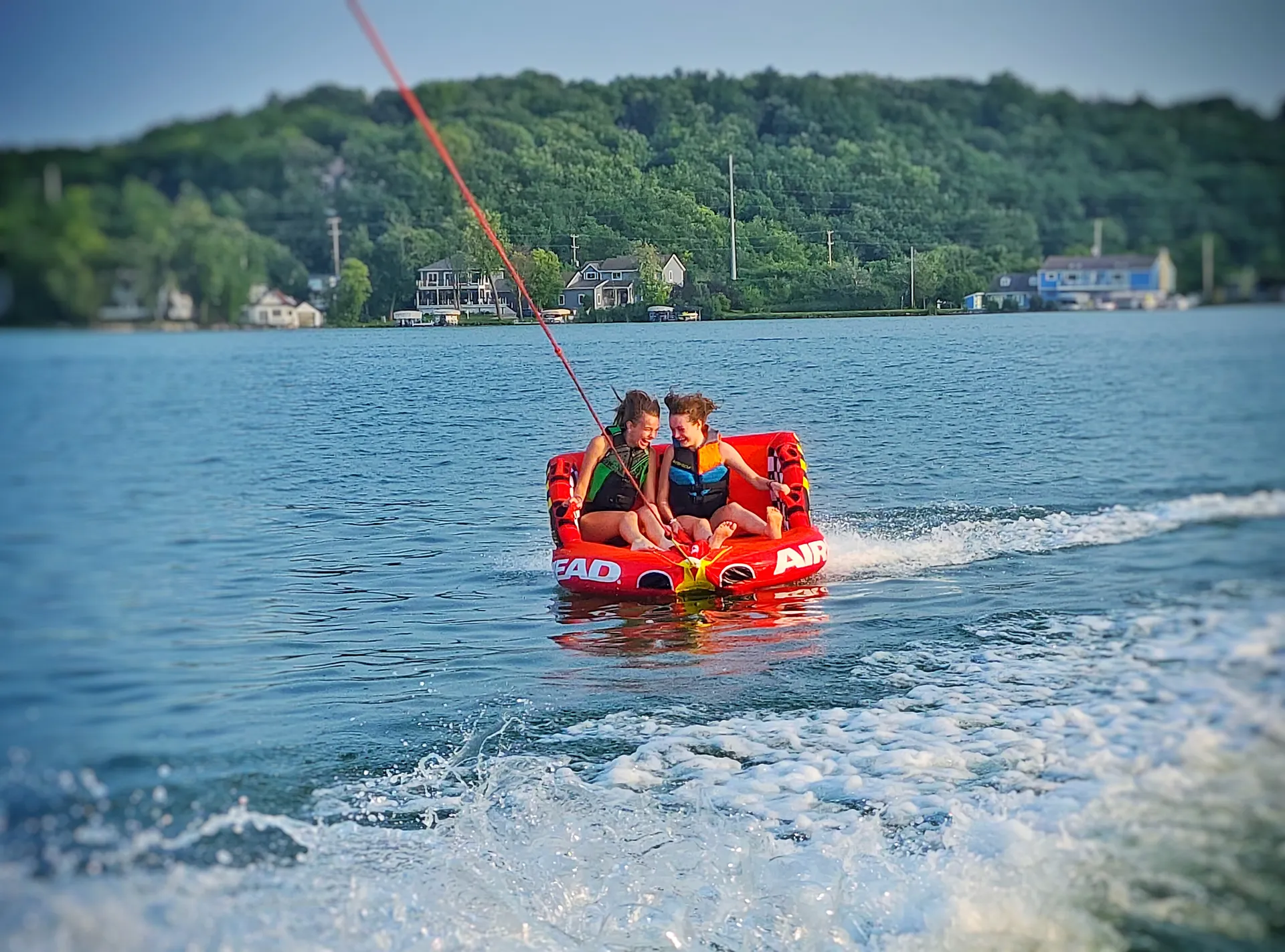 Experience Lake Country's GREEN GOBBLE'N: WI Surfing Action!