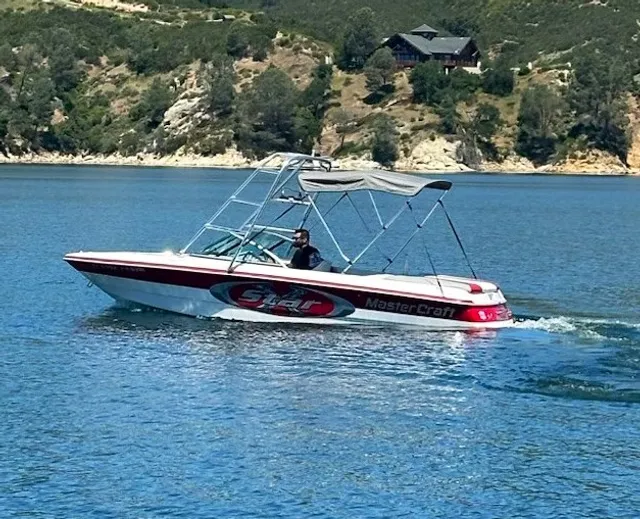 Rent a MasterCraft Boats ski and wakeboard in Bradley, CA near me