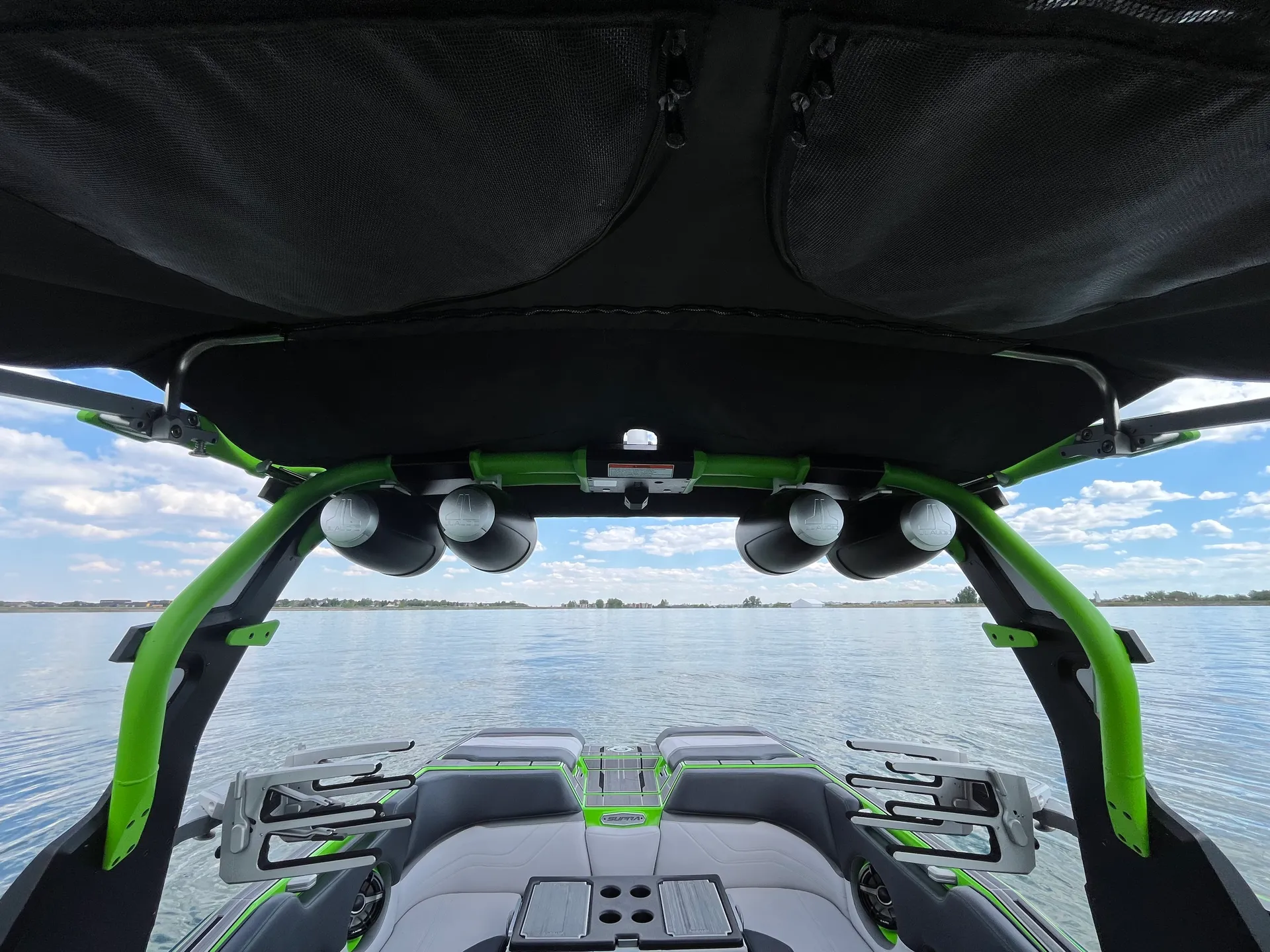 Supra SE 550 Wake/Surf Boat Rental