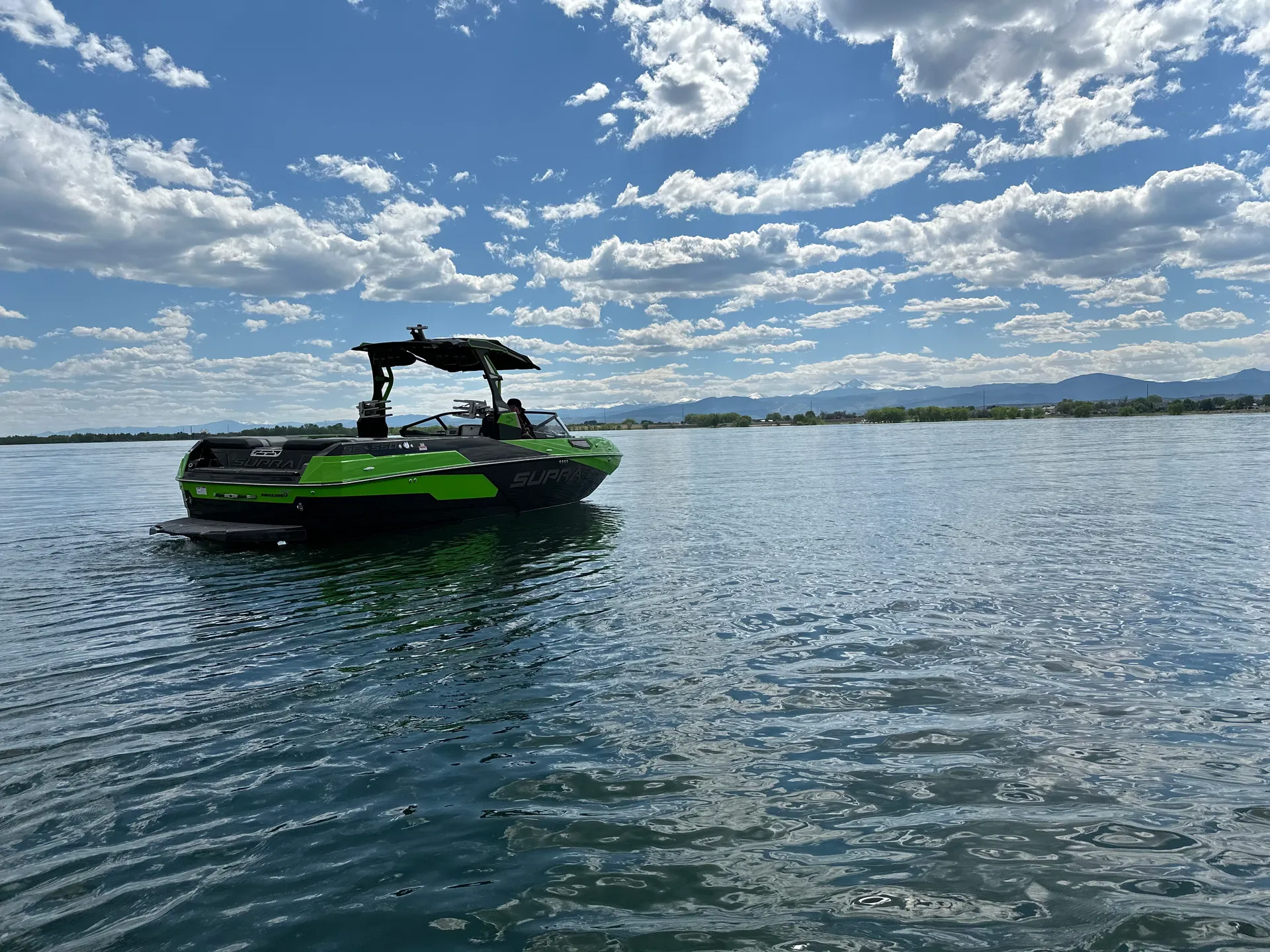 Supra SE 550 Wake/Surf Boat Rental