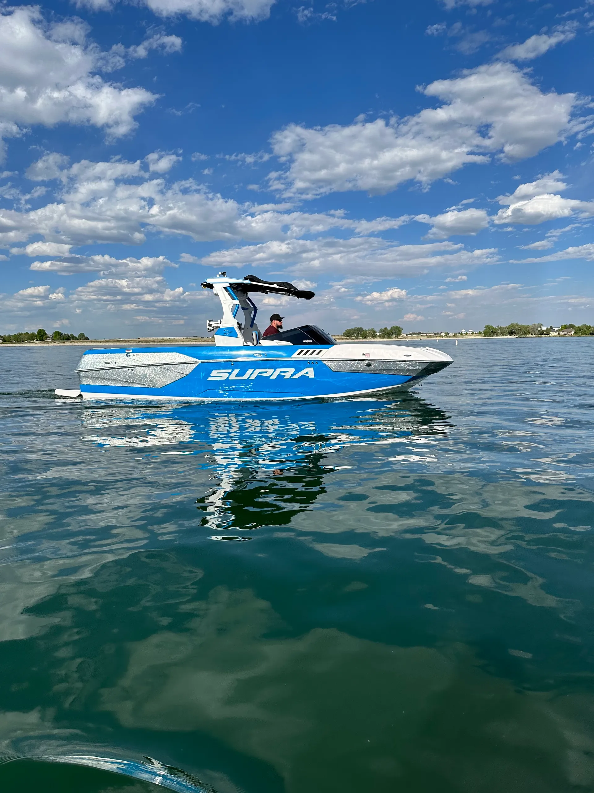 Supra SE 550 Wake/Surf Boat Rental