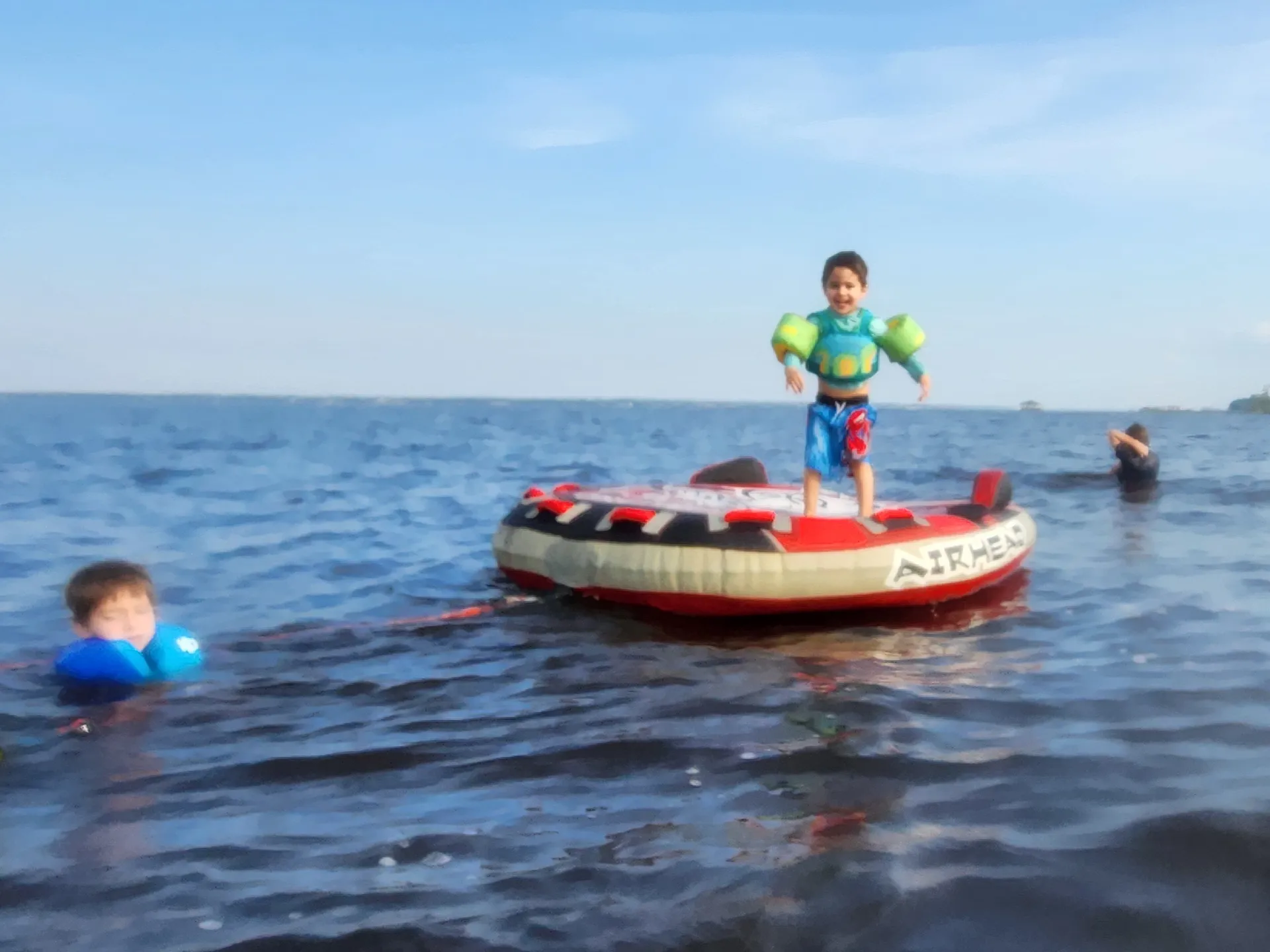 22ft Cobia, Great family/fishing/tubing boat 10ppl Capacity