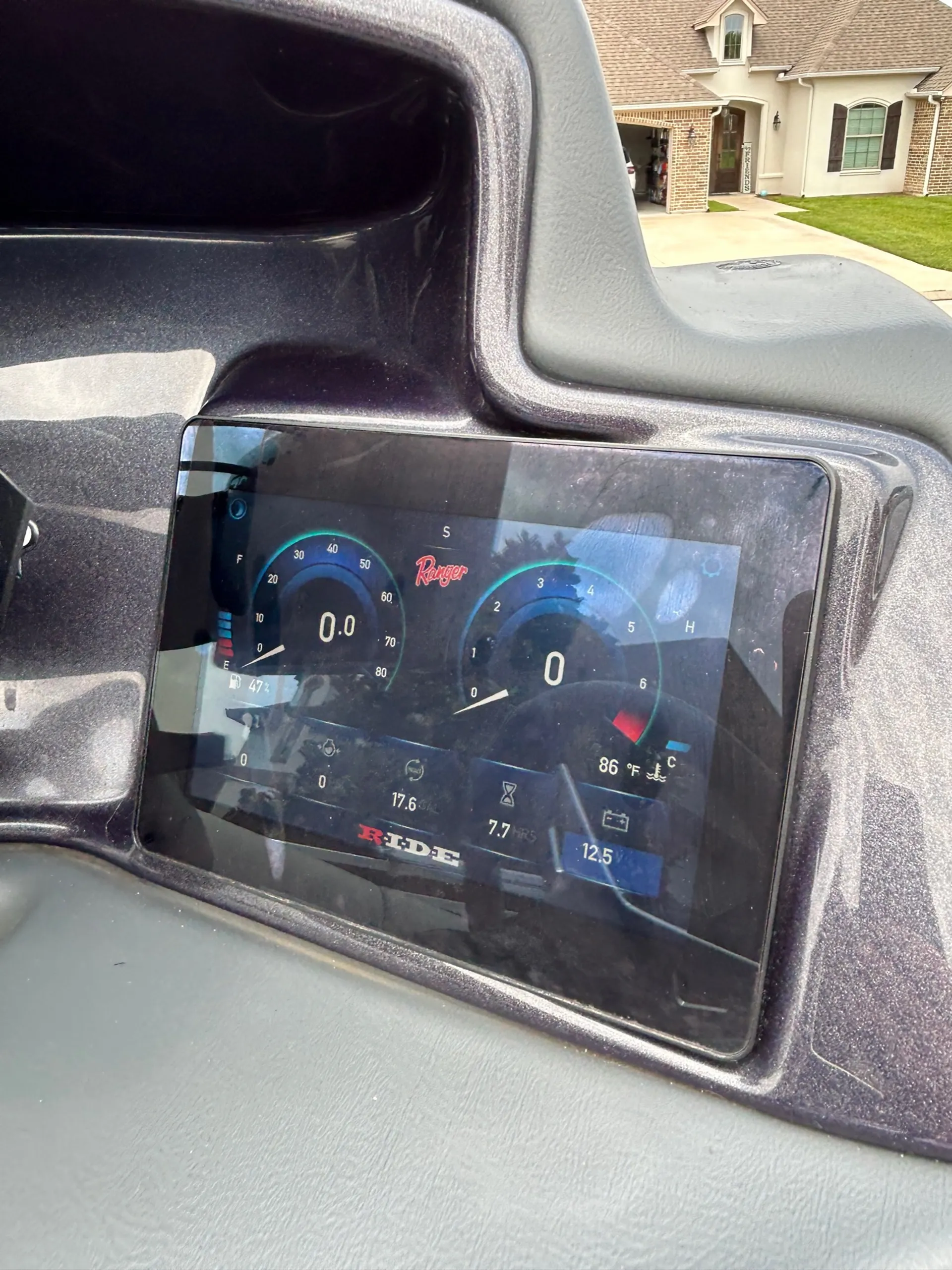 RANGER BOATS (AR) 220FC in Orange, TX — photo 6