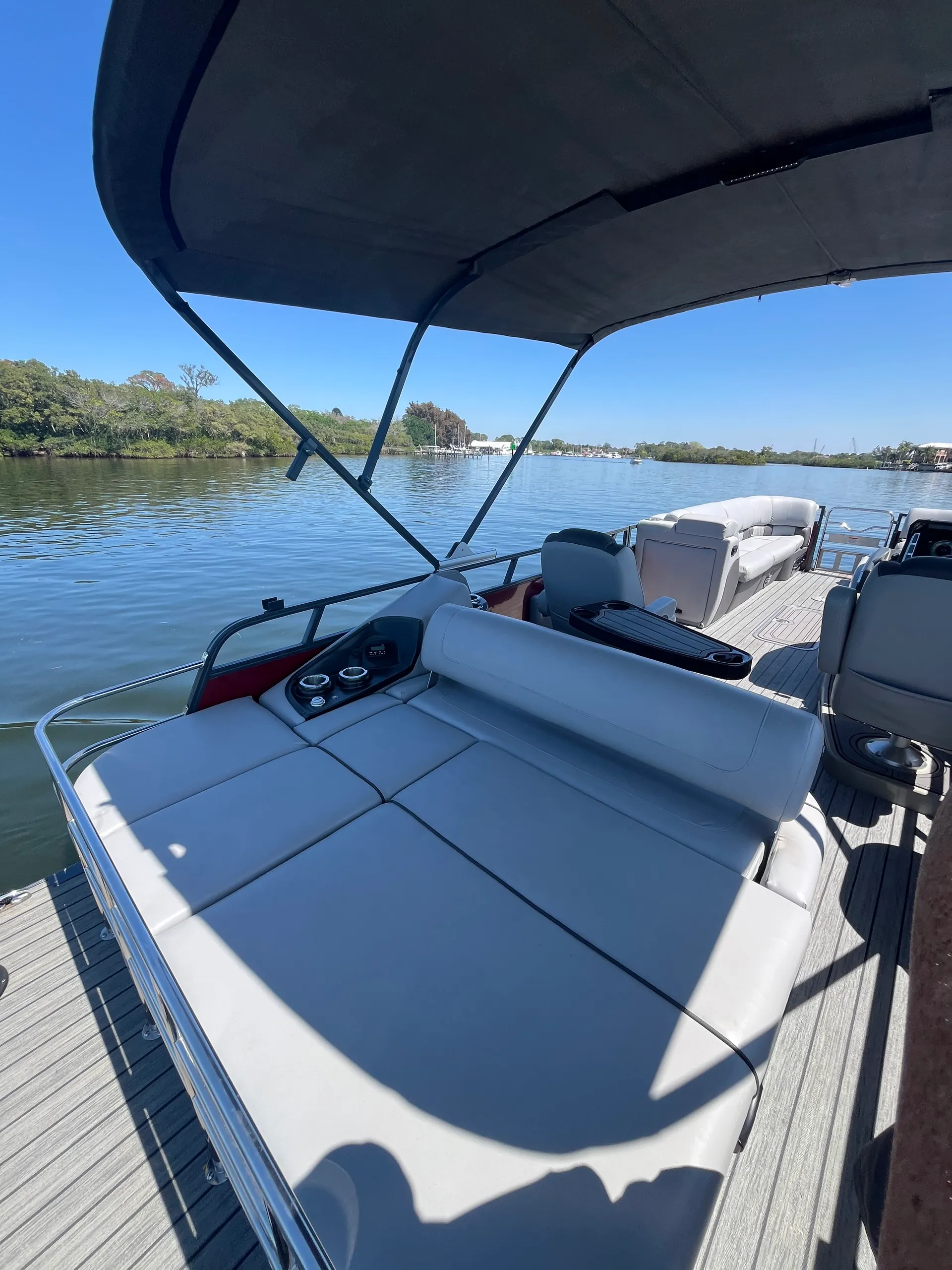 RANGER BOATS (AR) 2500LS in Tarpon Springs, FL — photo 6