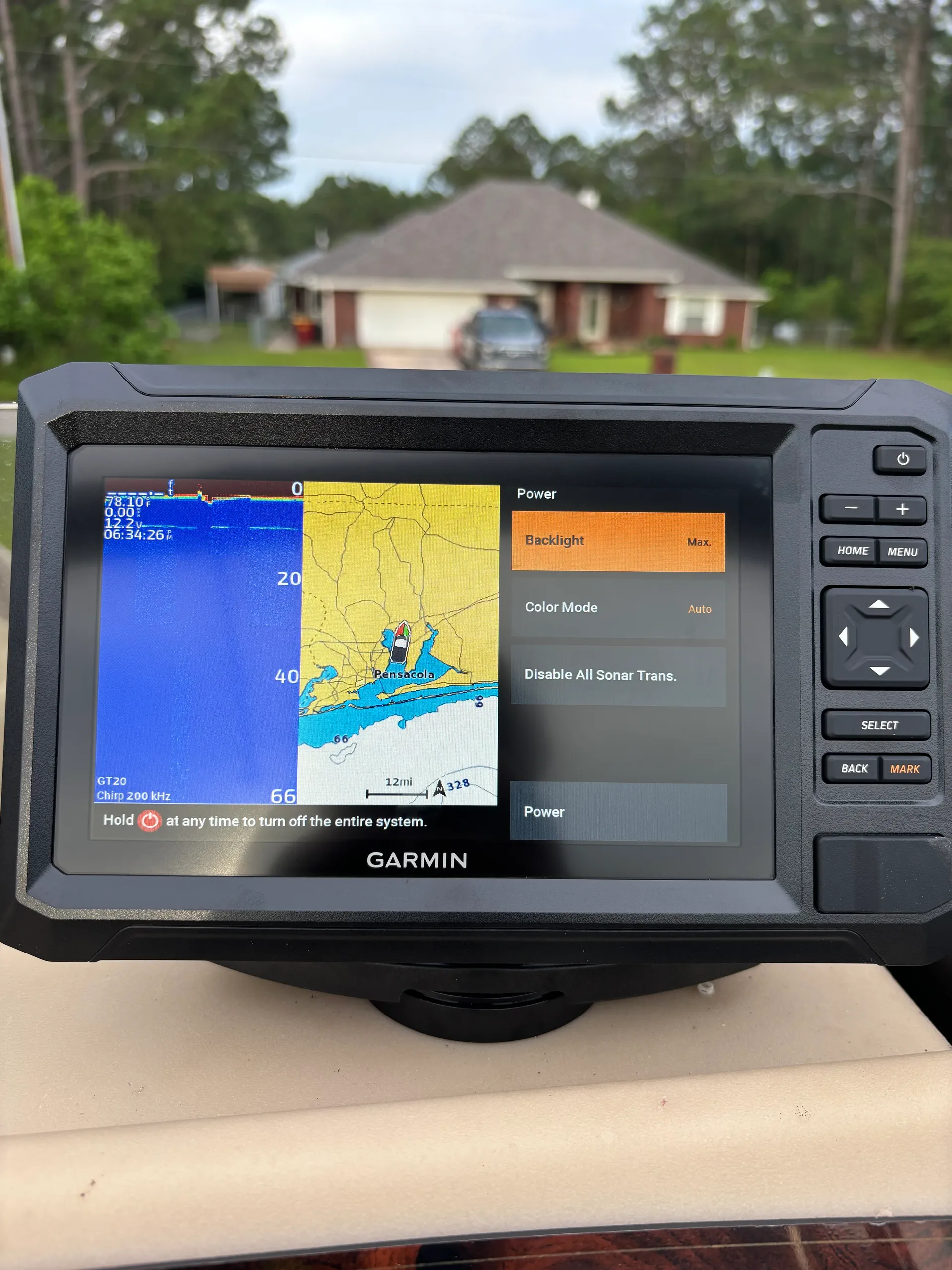 Sun Tracker by Tracker Marine Bass Buggy 18 DLX w/50ELPT 4-S in Pensacola, FL — photo 3