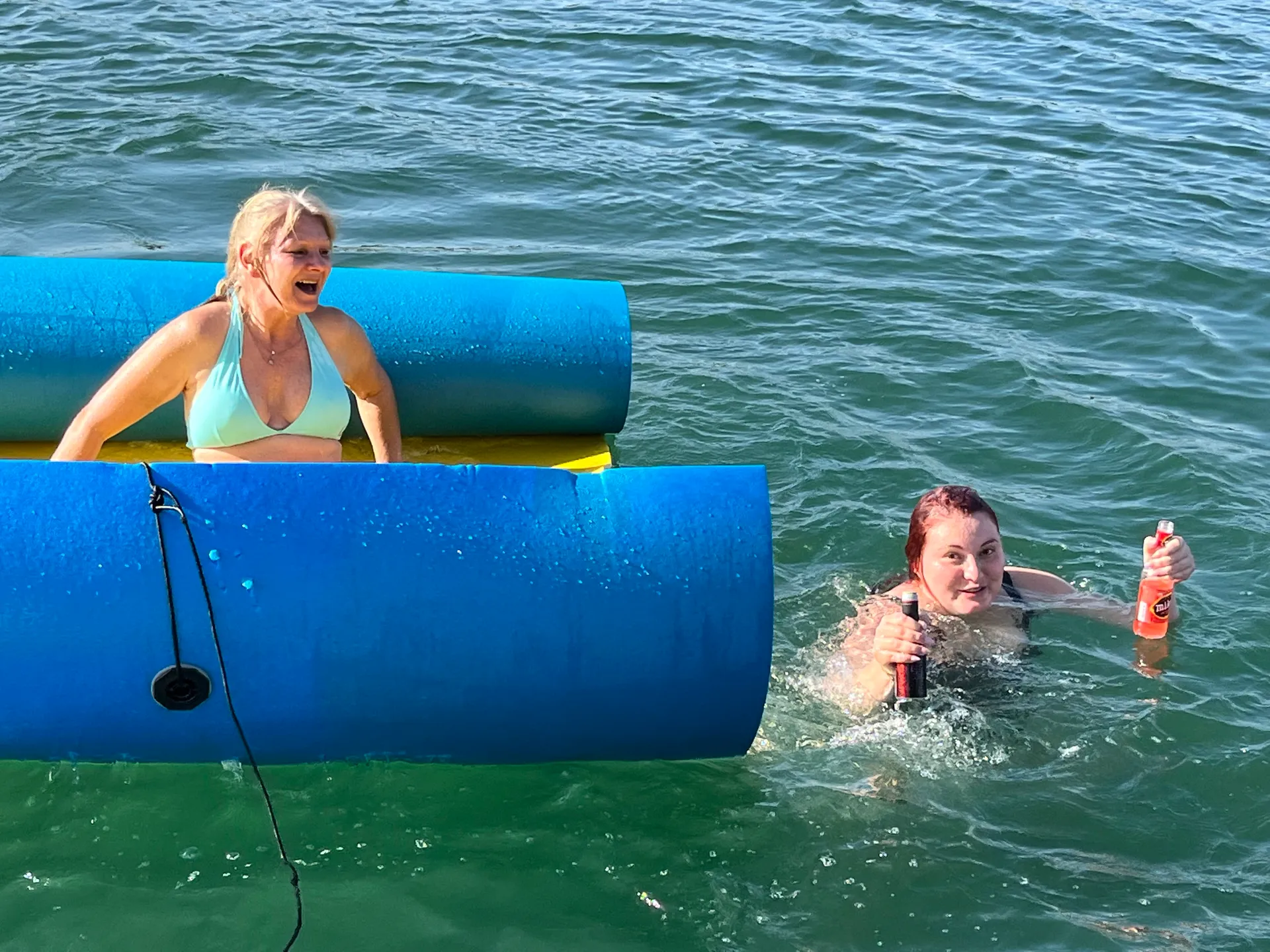 Luxury Bentley Black Pontoon for 15 passengers 