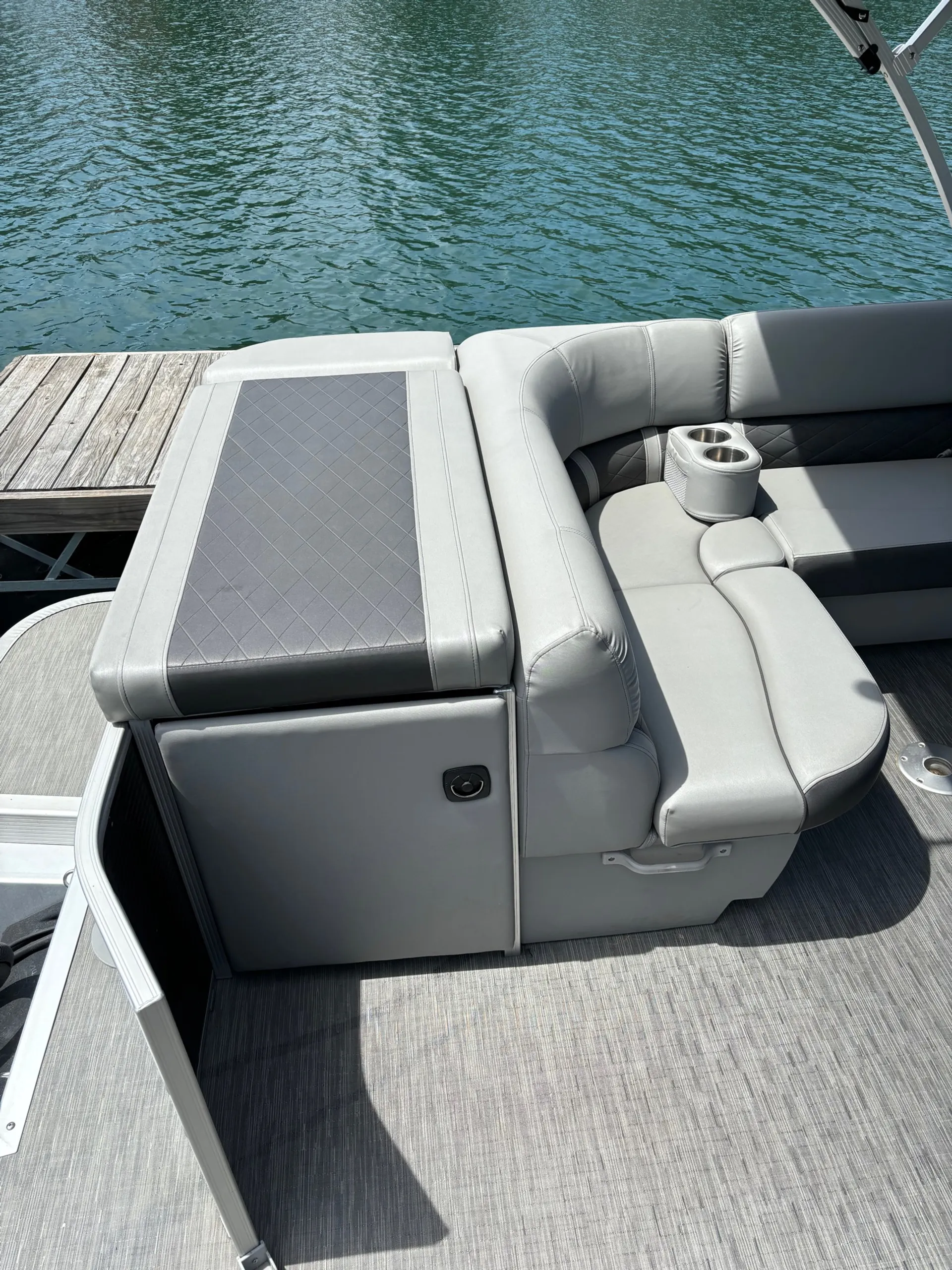 BENNINGTON MARINE 23 LCW in Buford, GA — photo 6
