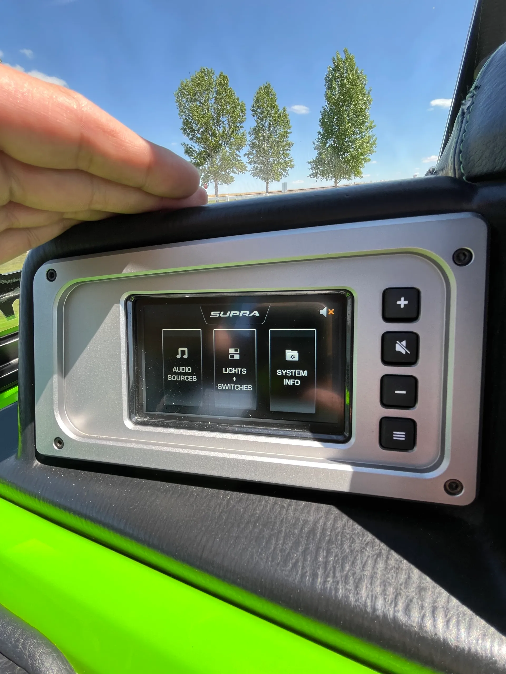 Supra SE 550 Wake/Surf Boat Rental