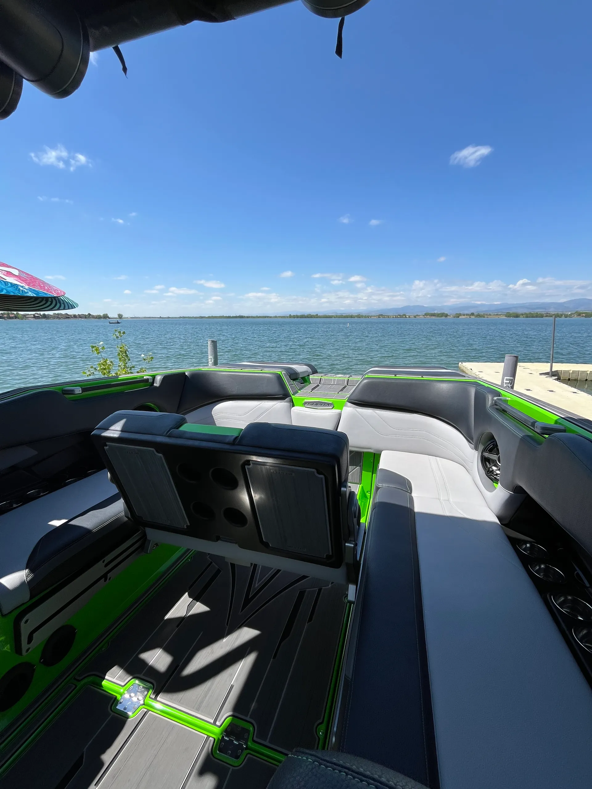 Supra SE 550 Wake/Surf Boat Rental