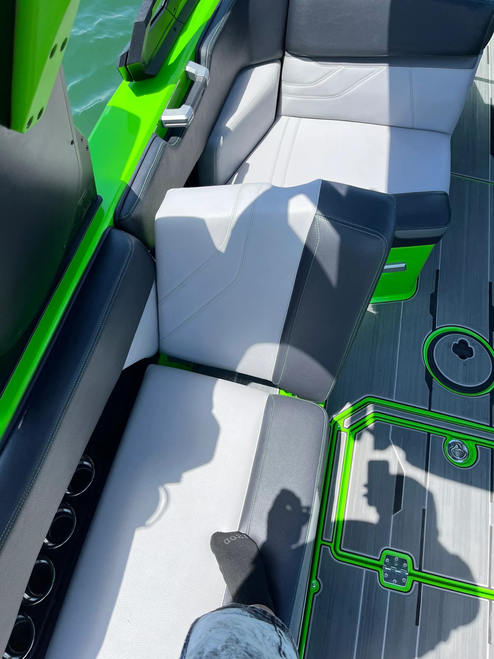 Supra SE 550 Wake/Surf Boat Rental