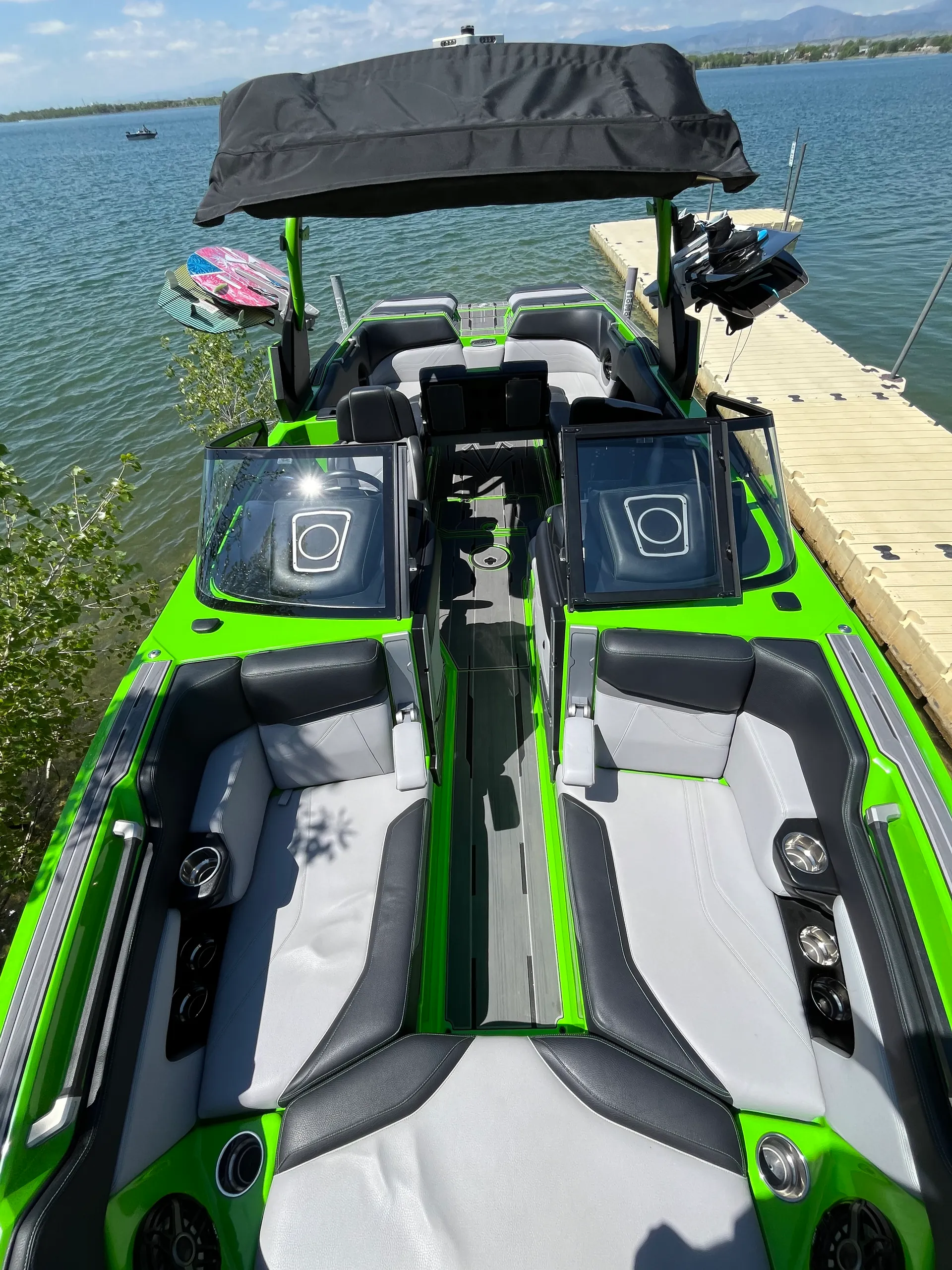 Supra SE 550 Wake/Surf Boat Rental