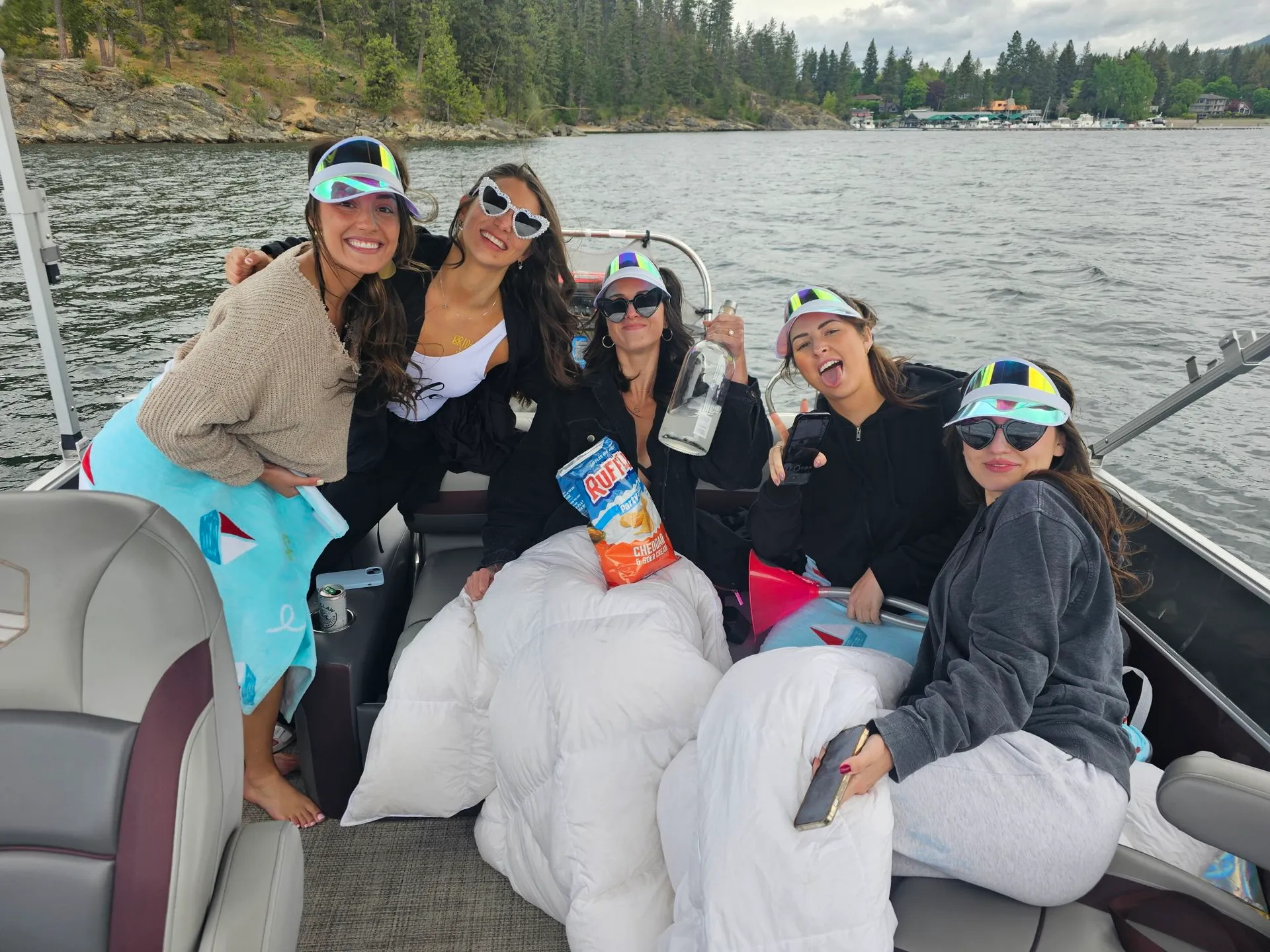 COOL BREEZE party boat