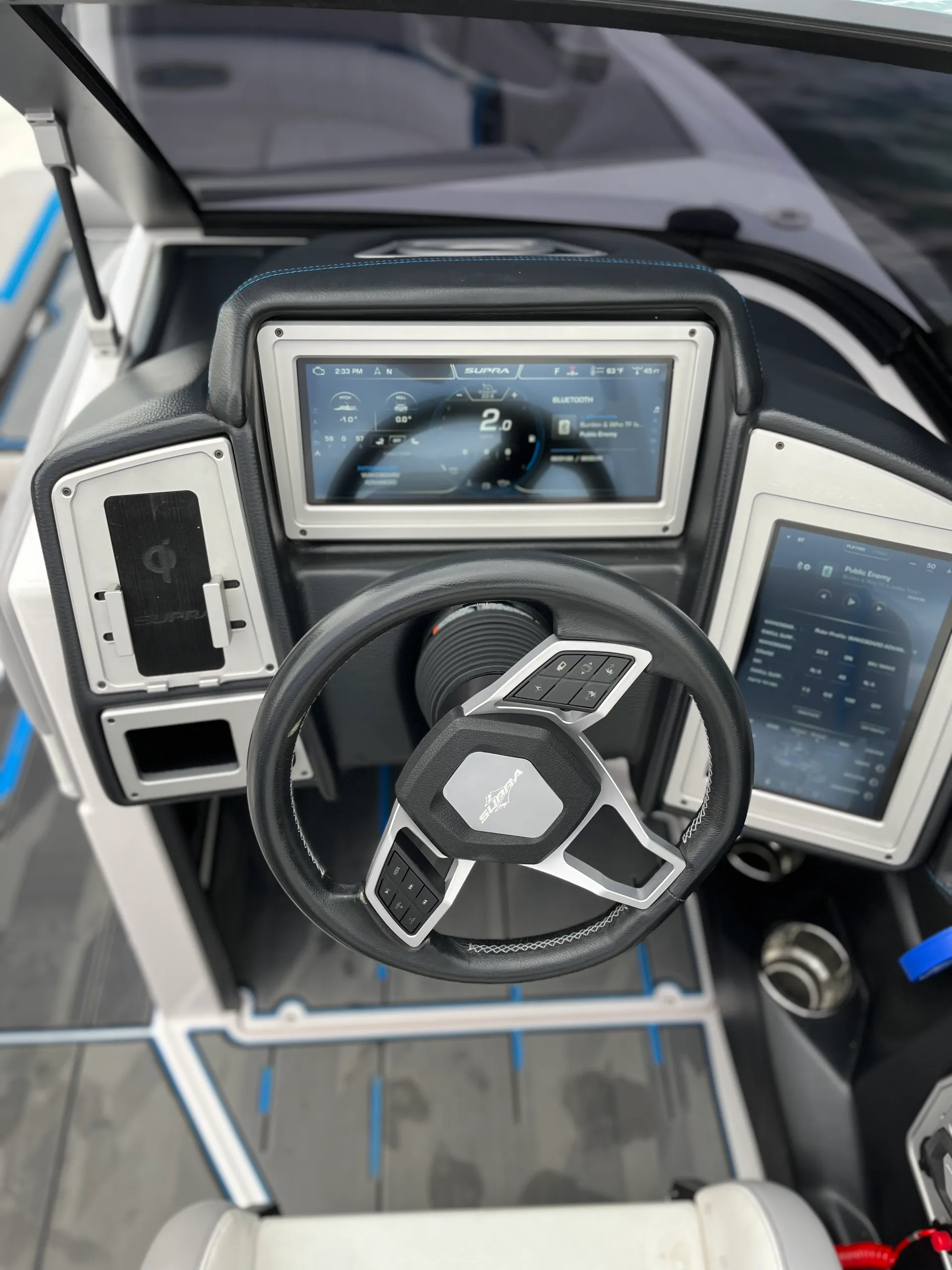 Supra SE 550 Wake/Surf Boat Rental