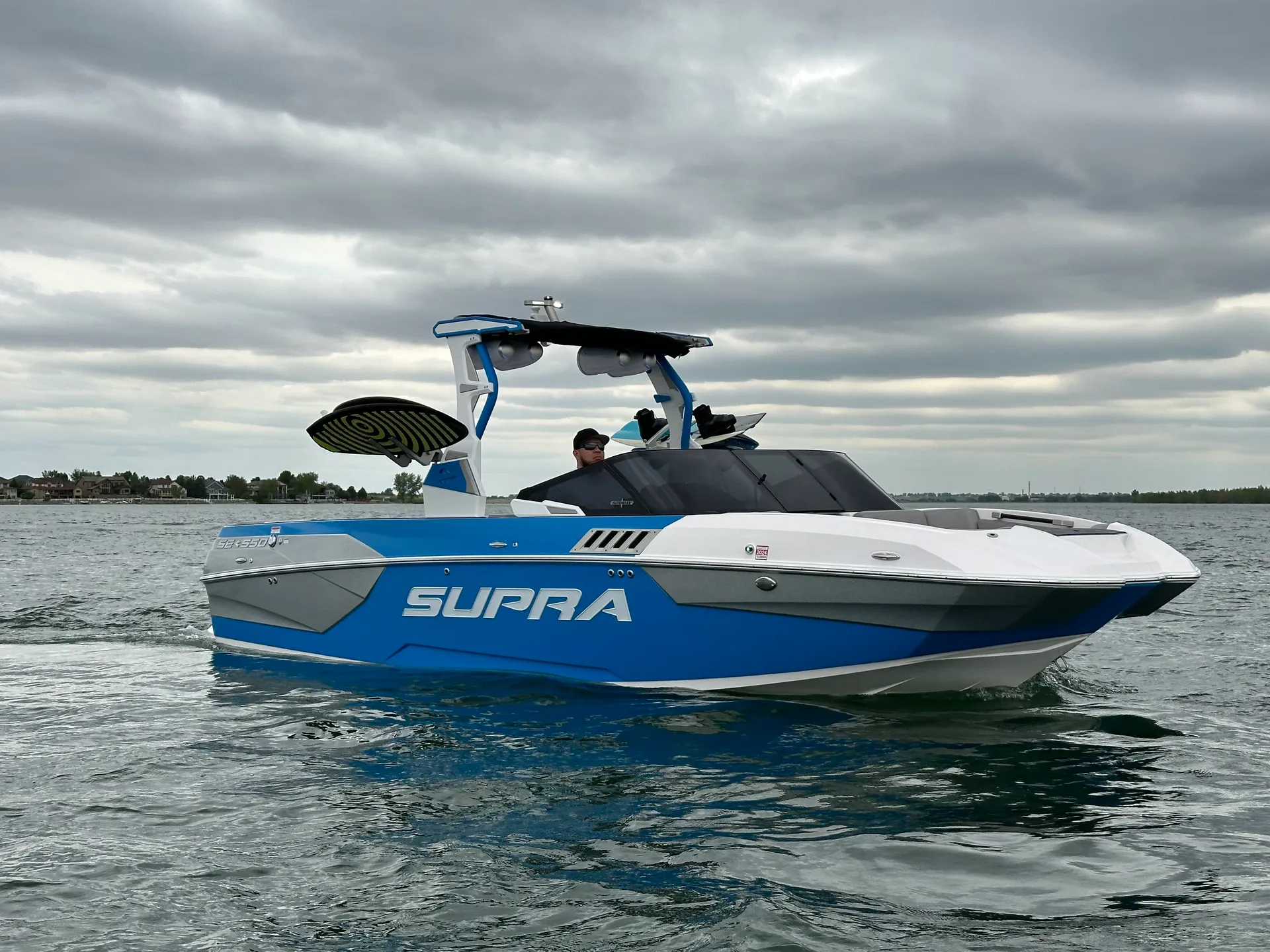 Supra SE 550 Wake/Surf Boat Rental