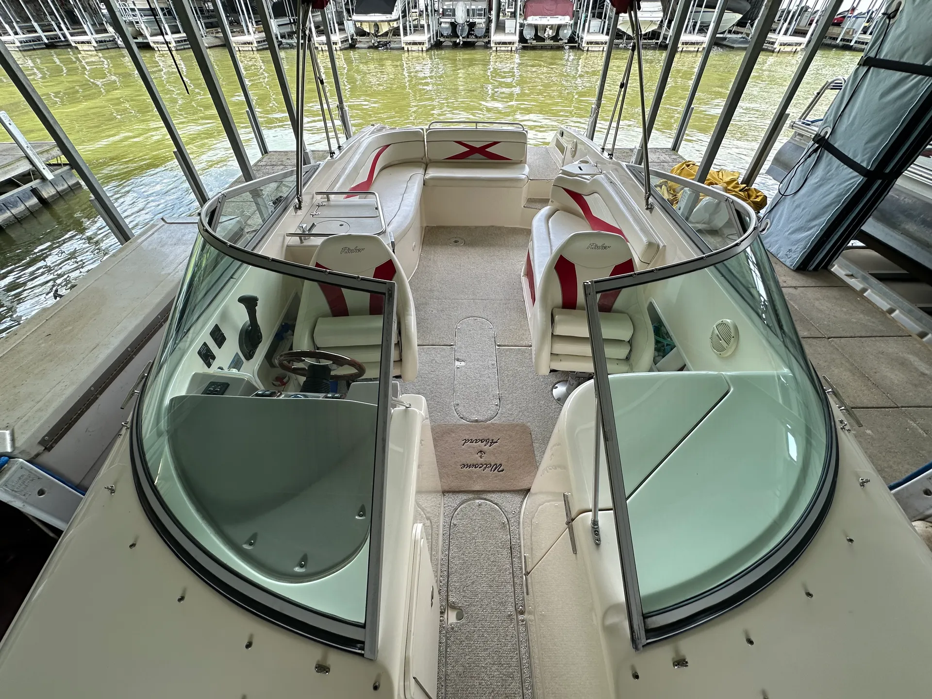 LOZ of FUN - USCG Licensed Captain Included in price. Pickup Possible