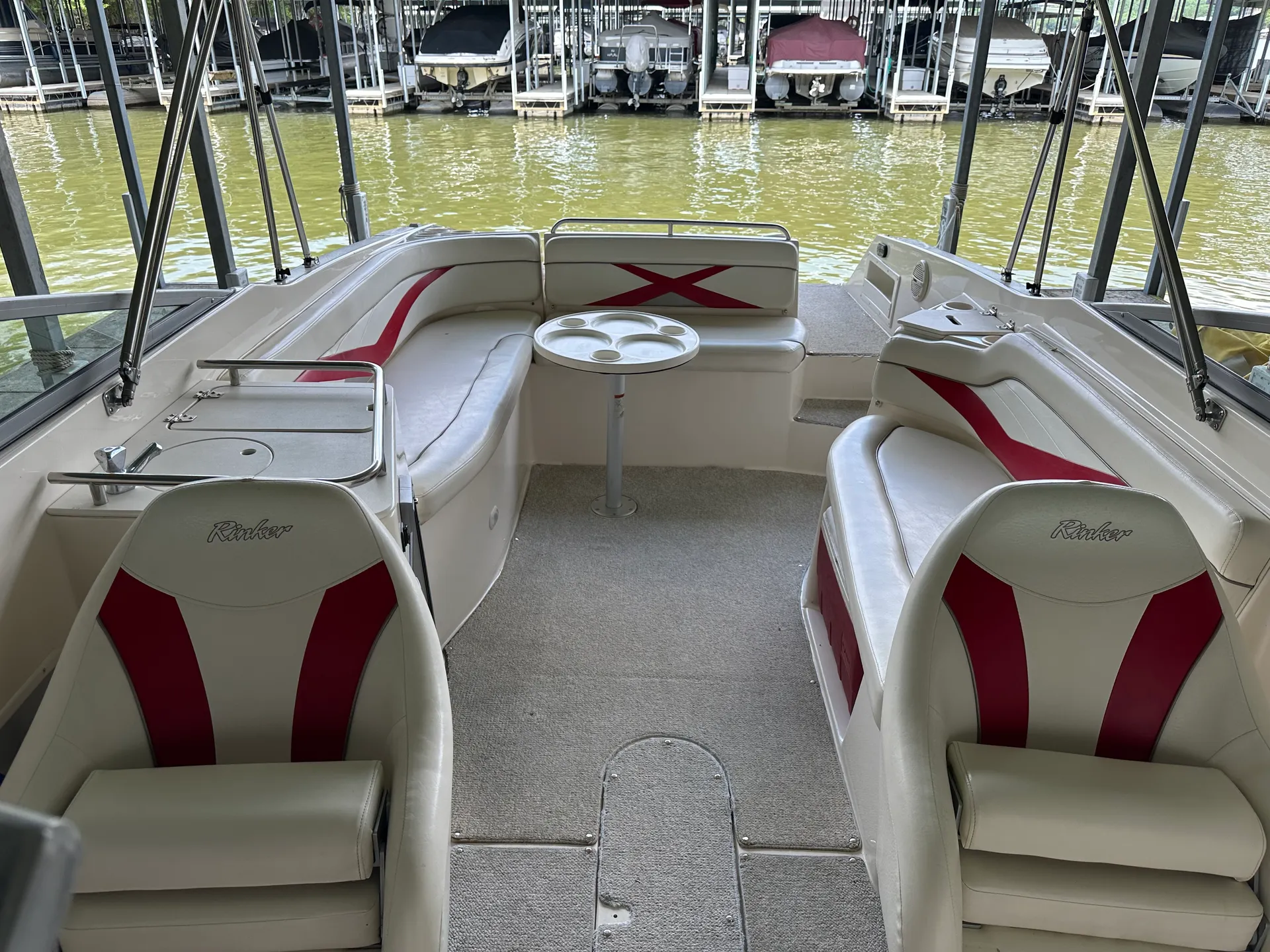 LOZ of FUN - USCG Licensed Captain Included in price. Pickup Possible