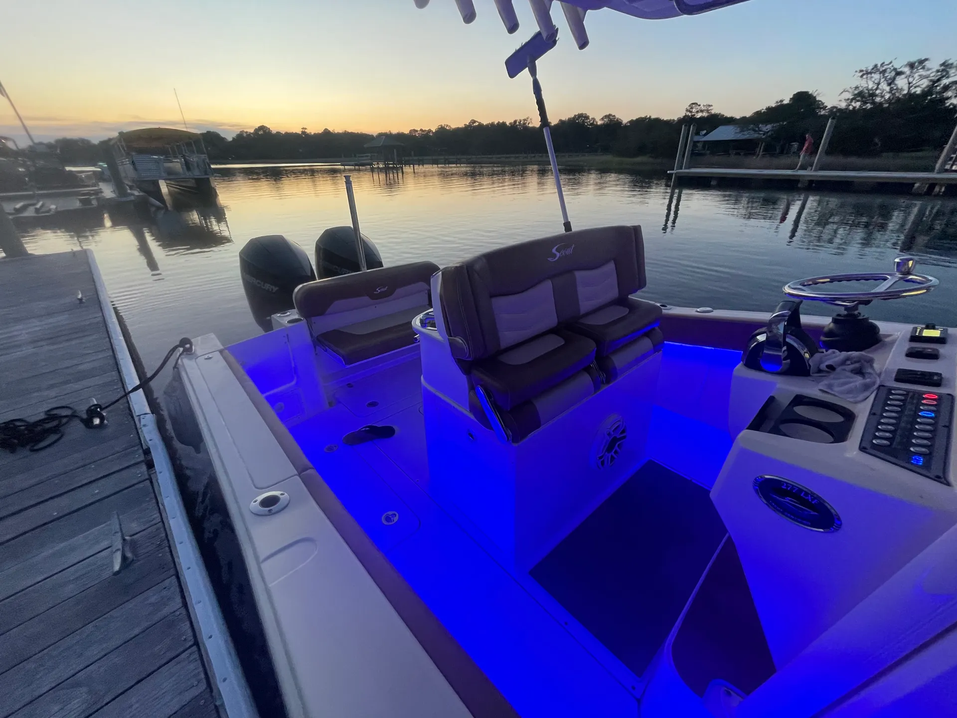 SCOUT BOATS 277 LXF in Mount Pleasant, SC — photo 6