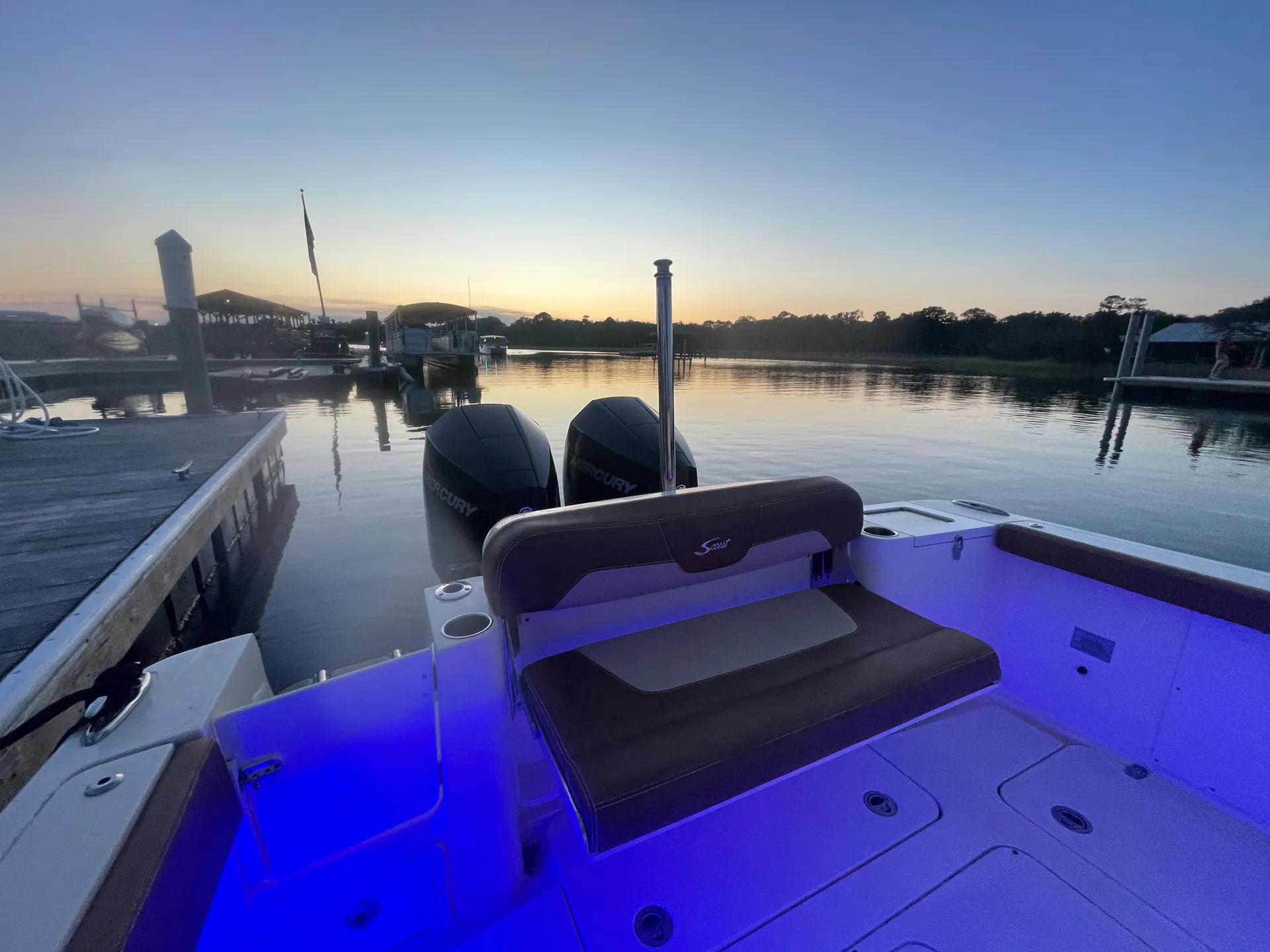 SCOUT BOATS 277 LXF in Mount Pleasant, SC — photo 8