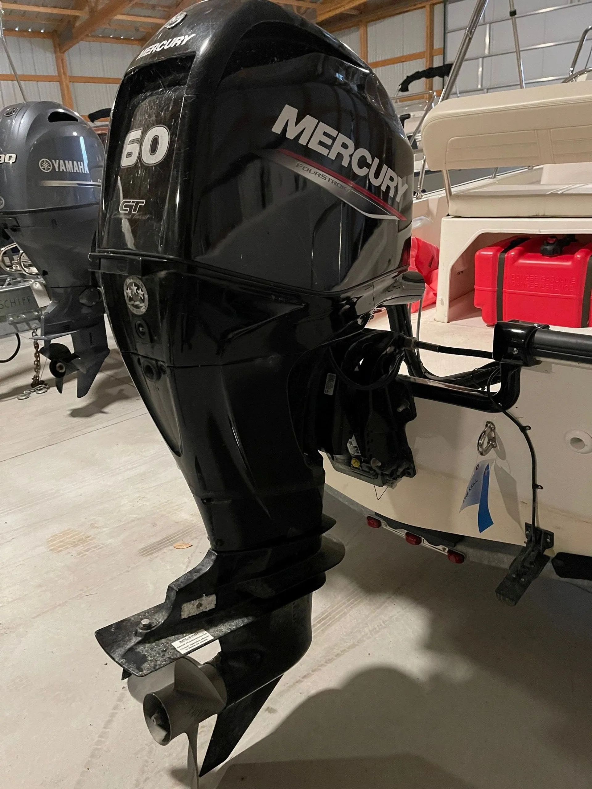 2020 Boston Whaler 150 Montauk Fishing Vessel