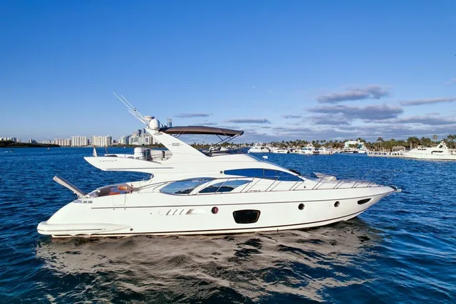 Rent a Azimut flybridge in Miami, FL near me