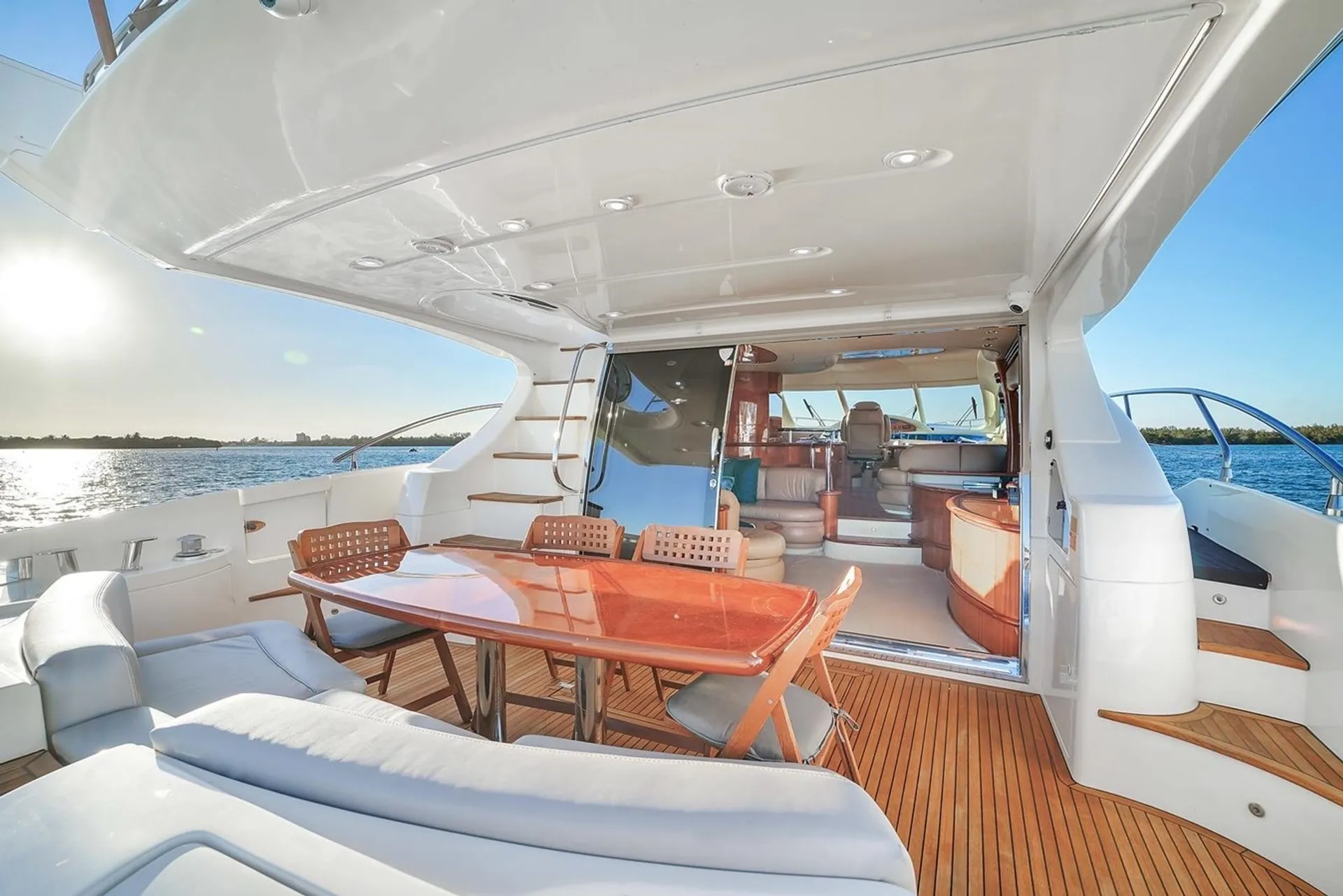 💥2 FREE JETSKI ! 💥Luxurious 70ft Azimut Include Floating Island 💥 