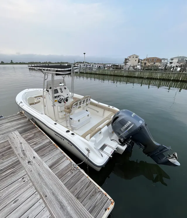 Rent a Key West Boats center console in Long Beach, NJ near me